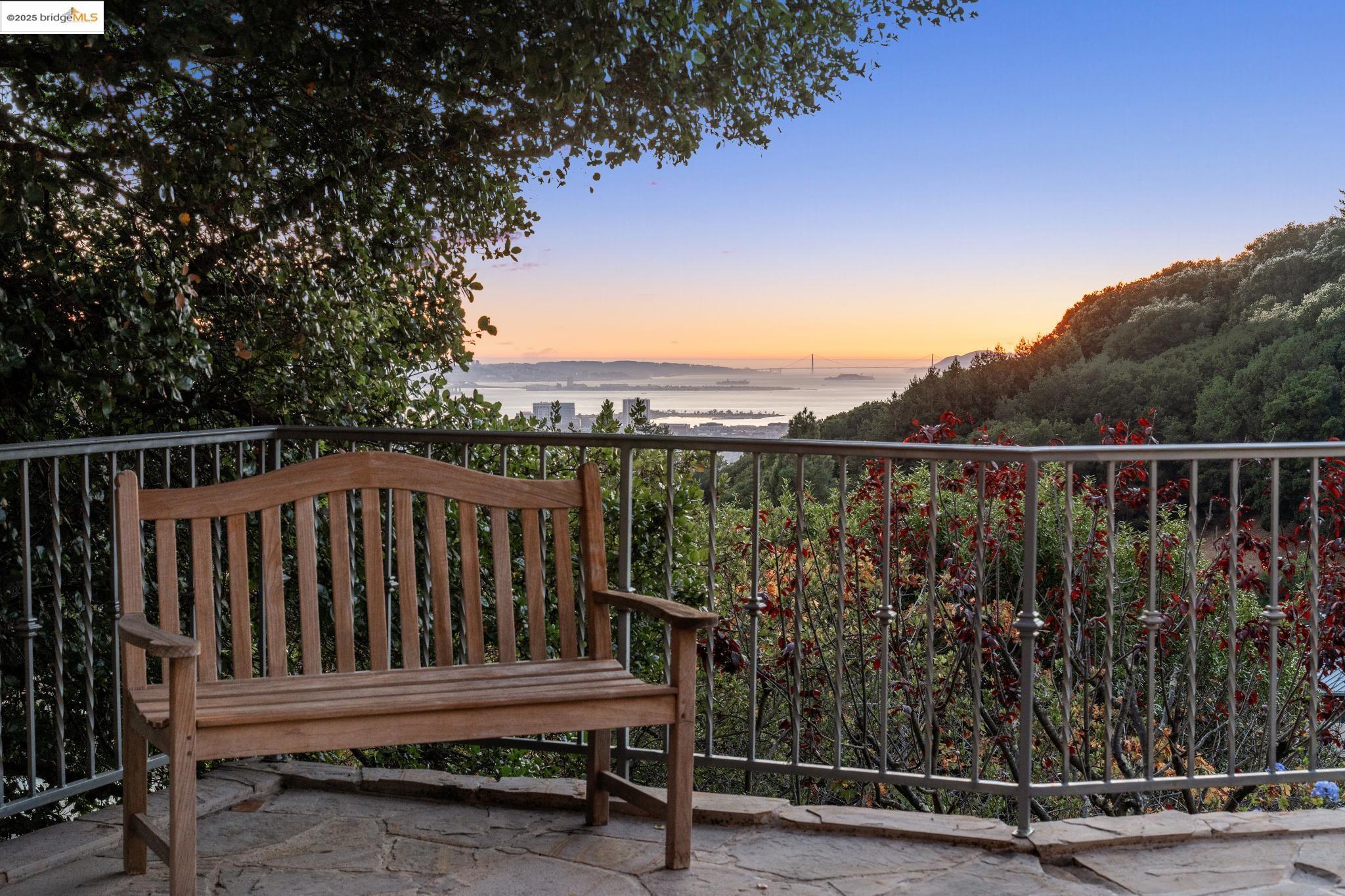 Detail Gallery Image 36 of 42 For 29 Live Oak Rd, Berkeley,  CA 94705 - 4 Beds | 2/1 Baths