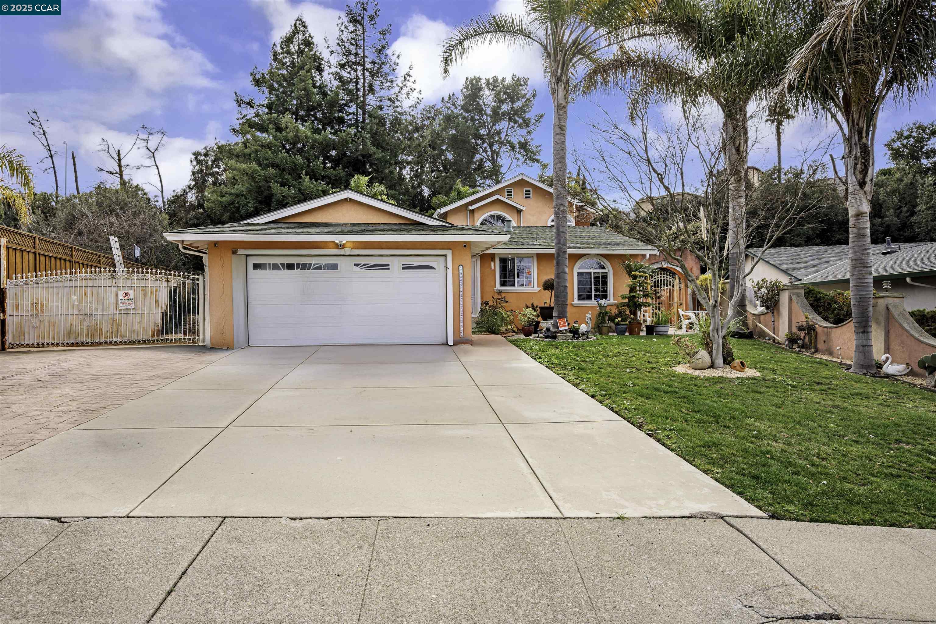 Detail Gallery Image 1 of 1 For 1124 Alberdan Cir, Pinole,  CA 94564 - 6 Beds | 4 Baths