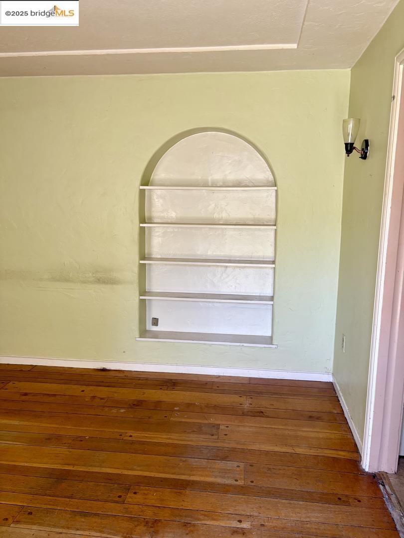 Detail Gallery Image 13 of 24 For 1100 Park Ave, Alameda,  CA 94501 - – Beds | – Baths