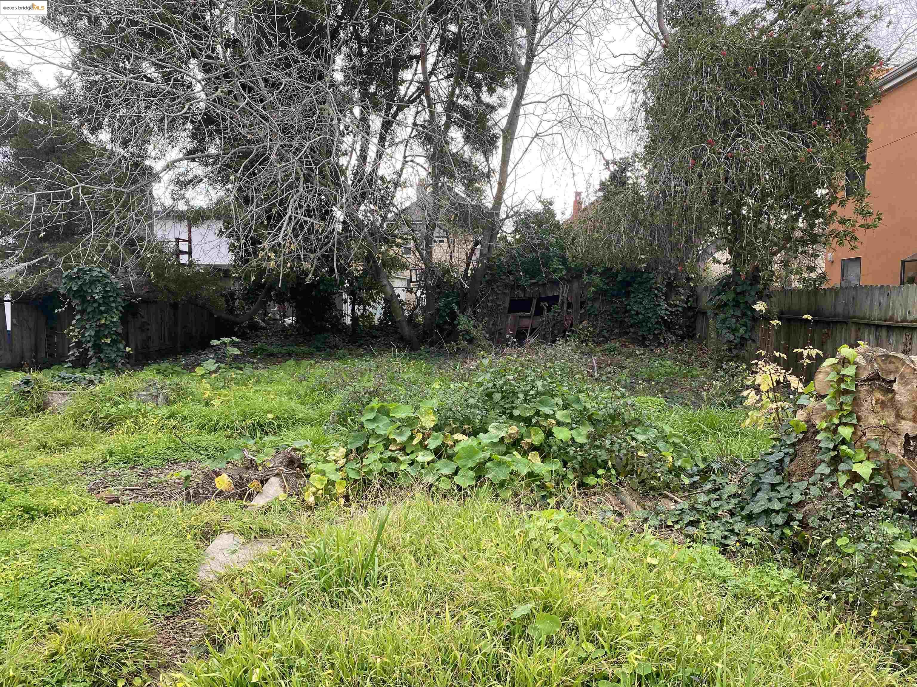 property-img