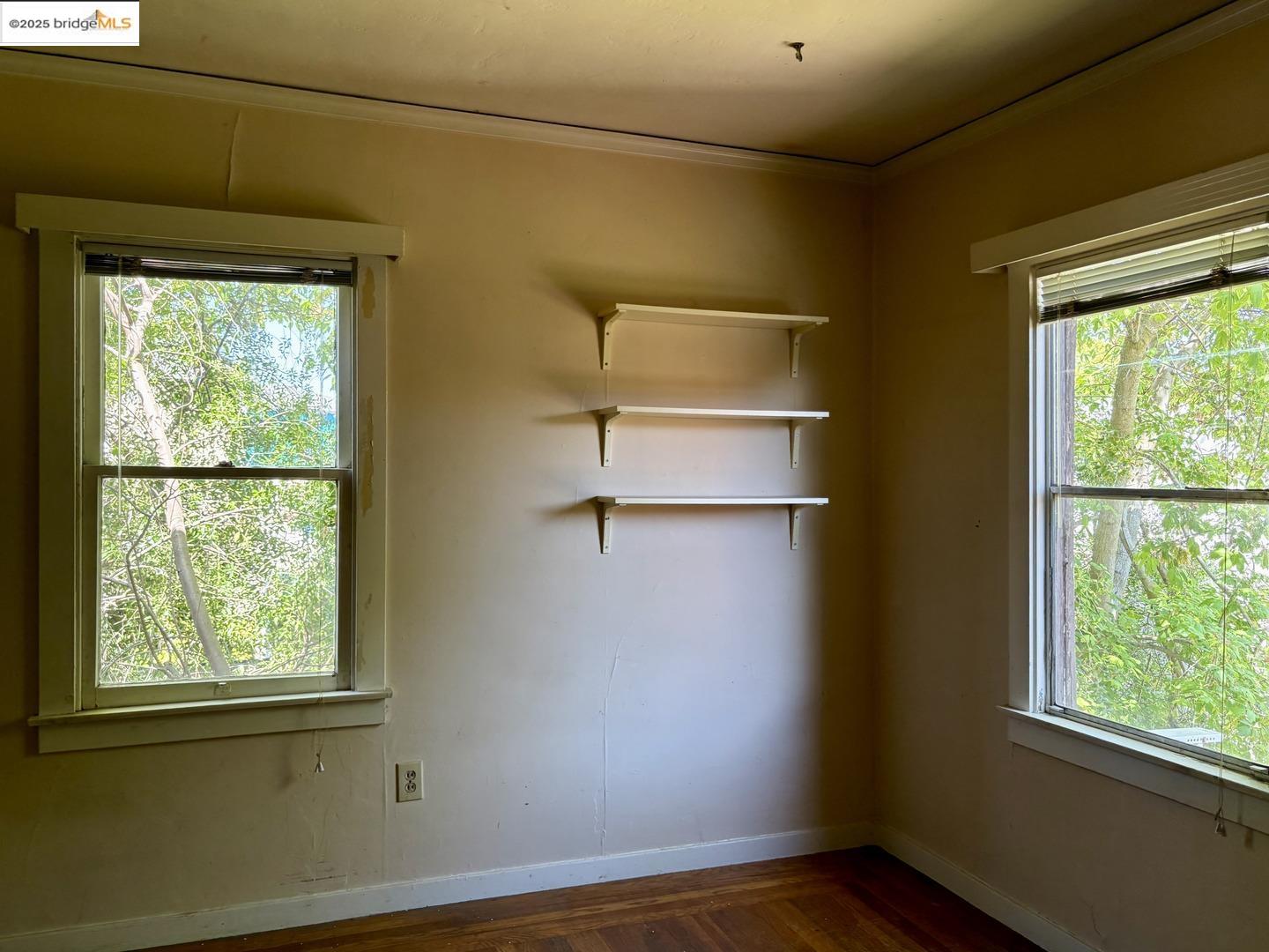 Detail Gallery Image 15 of 24 For 1100 Park Ave, Alameda,  CA 94501 - – Beds | – Baths