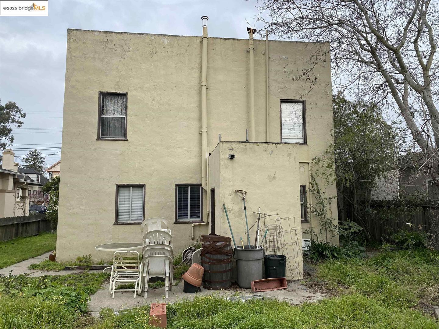 Detail Gallery Image 18 of 24 For 1100 Park Ave, Alameda,  CA 94501 - – Beds | – Baths