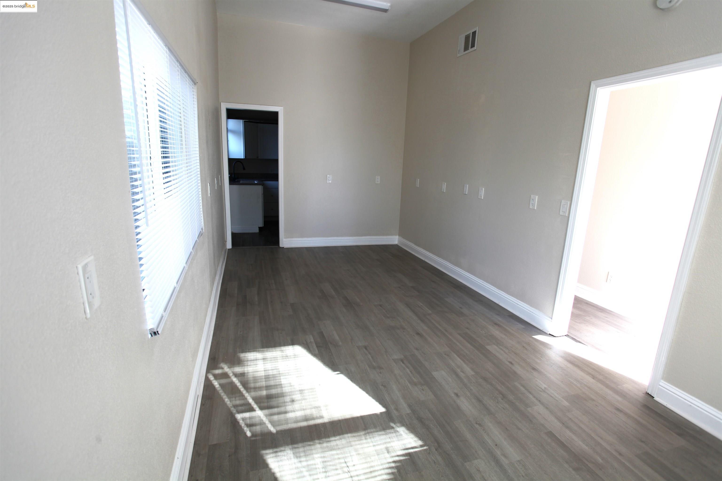 Detail Gallery Image 16 of 59 For 50 Main St, Isleton,  CA 95641 - 10 Beds | 5 Baths