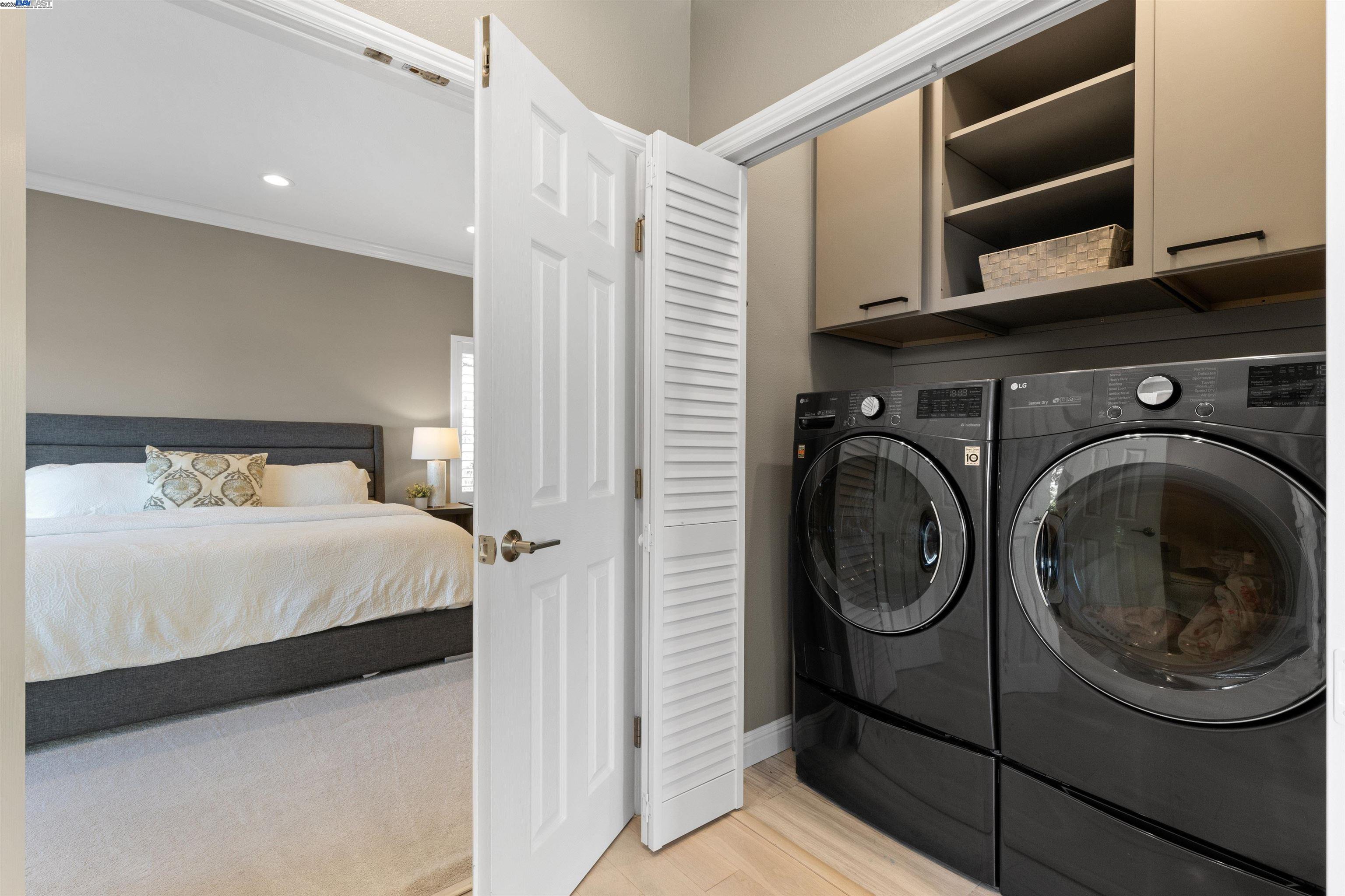 Detail Gallery Image 33 of 60 For 674 Corona Dr, Pacifica,  CA 94044 - 5 Beds | 5/2 Baths