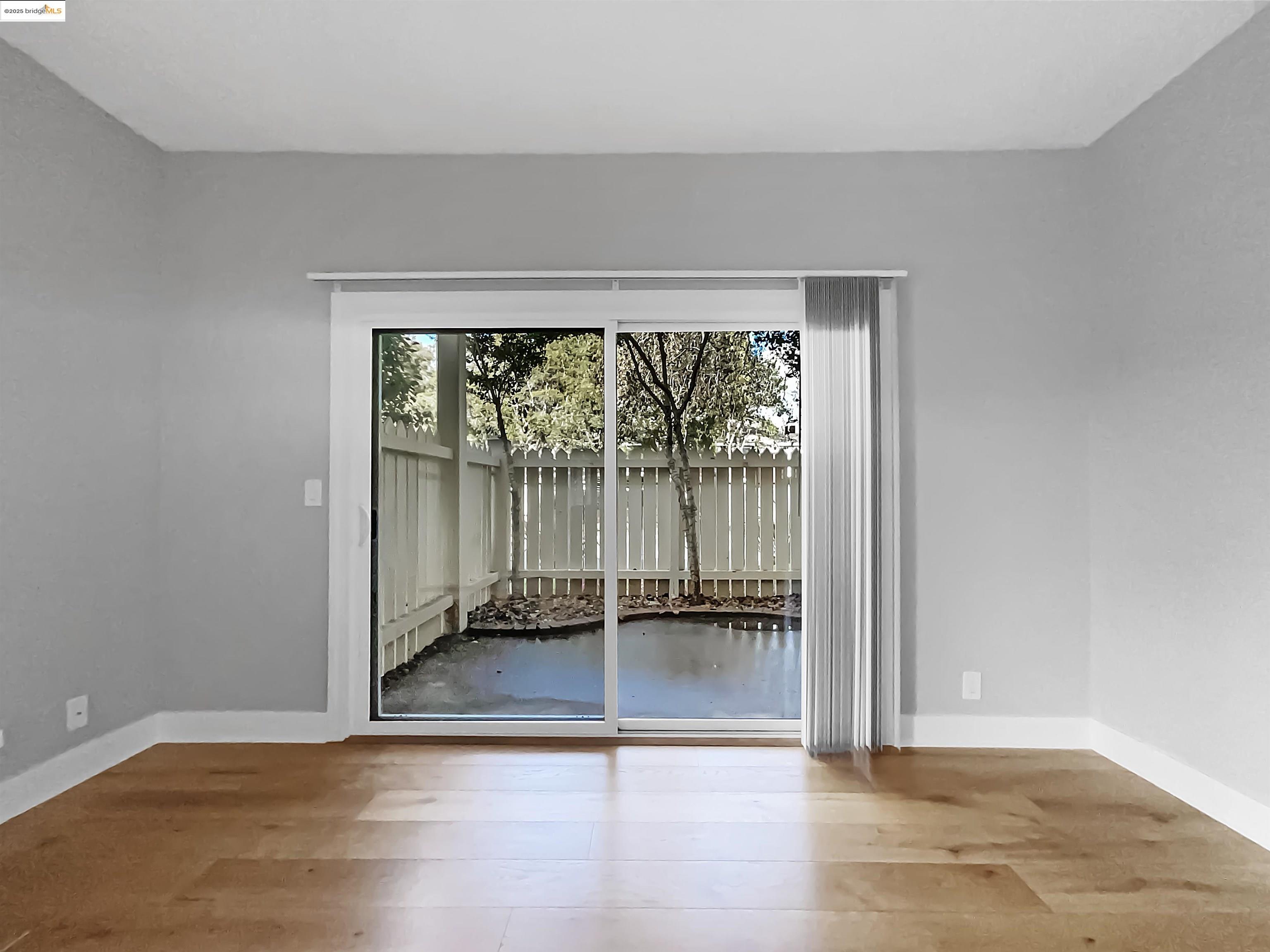 Detail Gallery Image 20 of 50 For 33 Shoreline Ct, Richmond,  CA 94804 - 2 Beds | 1 Baths