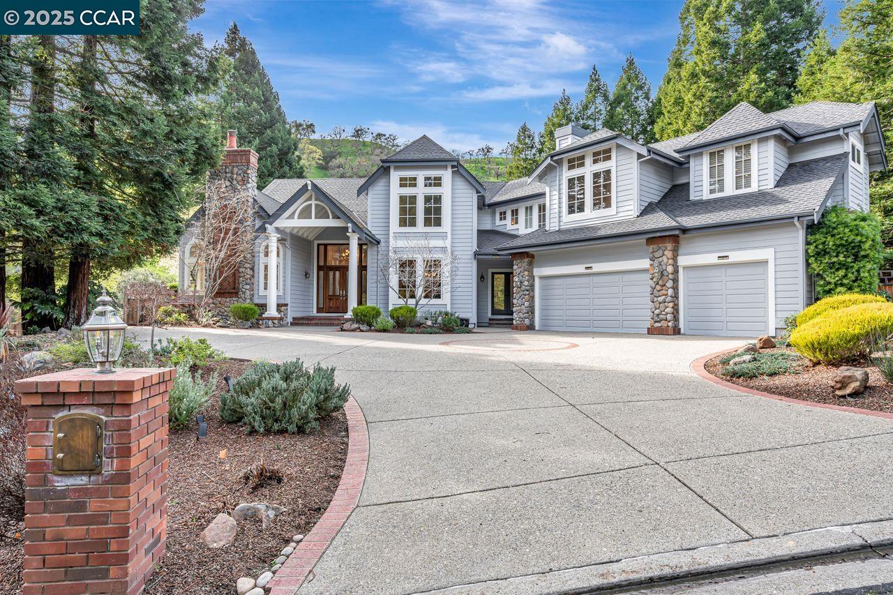 Detail Gallery Image 1 of 1 For 3260 Greenhills Dr, Lafayette,  CA 94549 - 5 Beds | 4/1 Baths