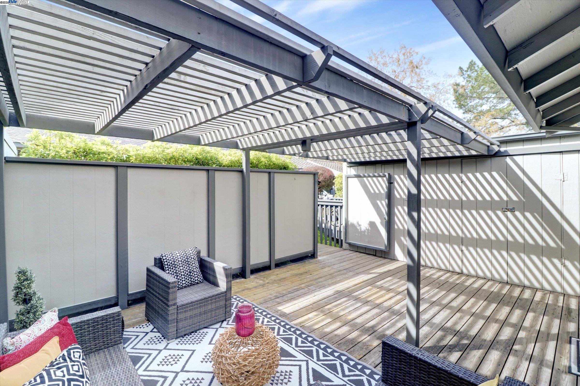 Photo #2: 41086713 Listing 