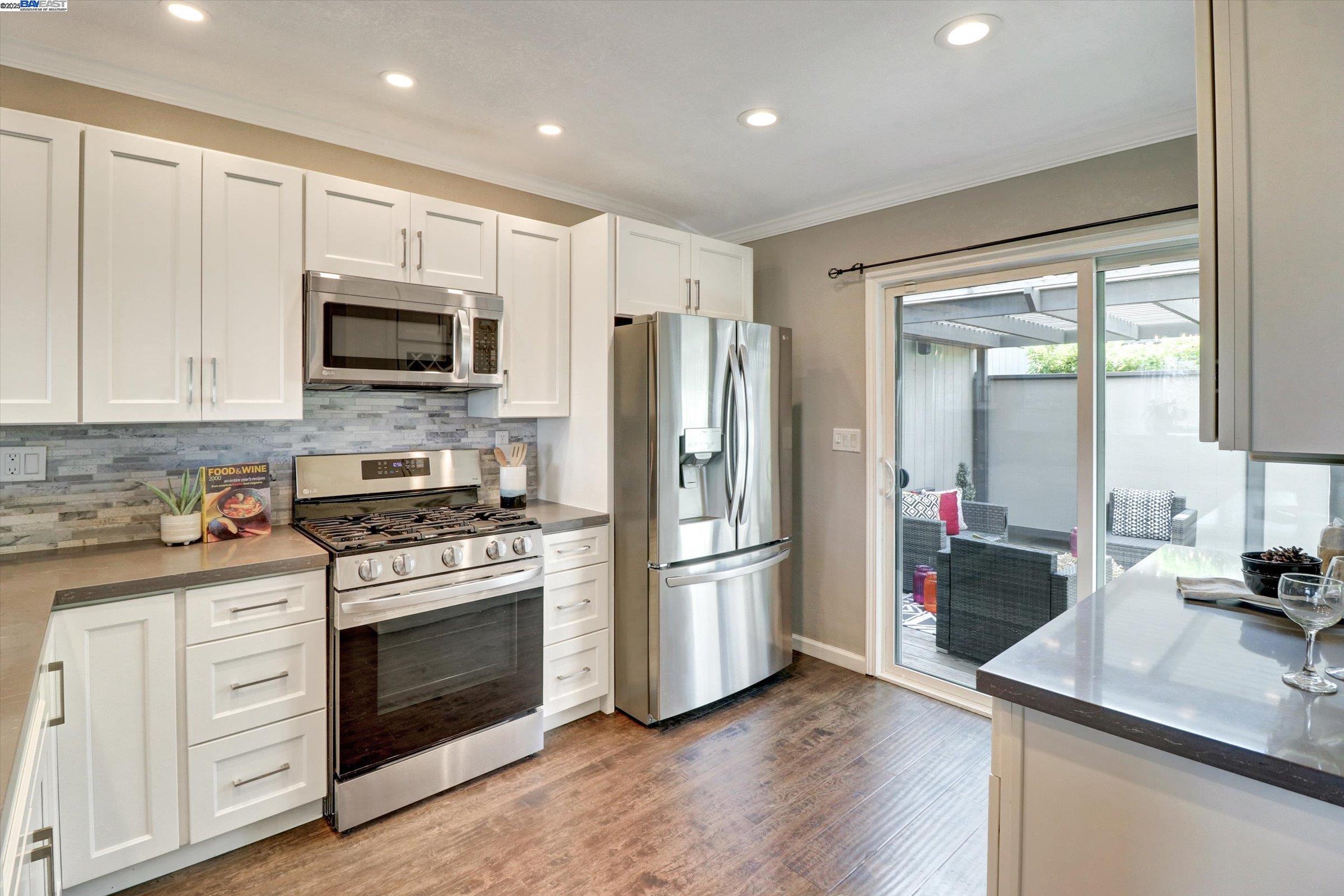 Photo #5: 41086713 Listing 