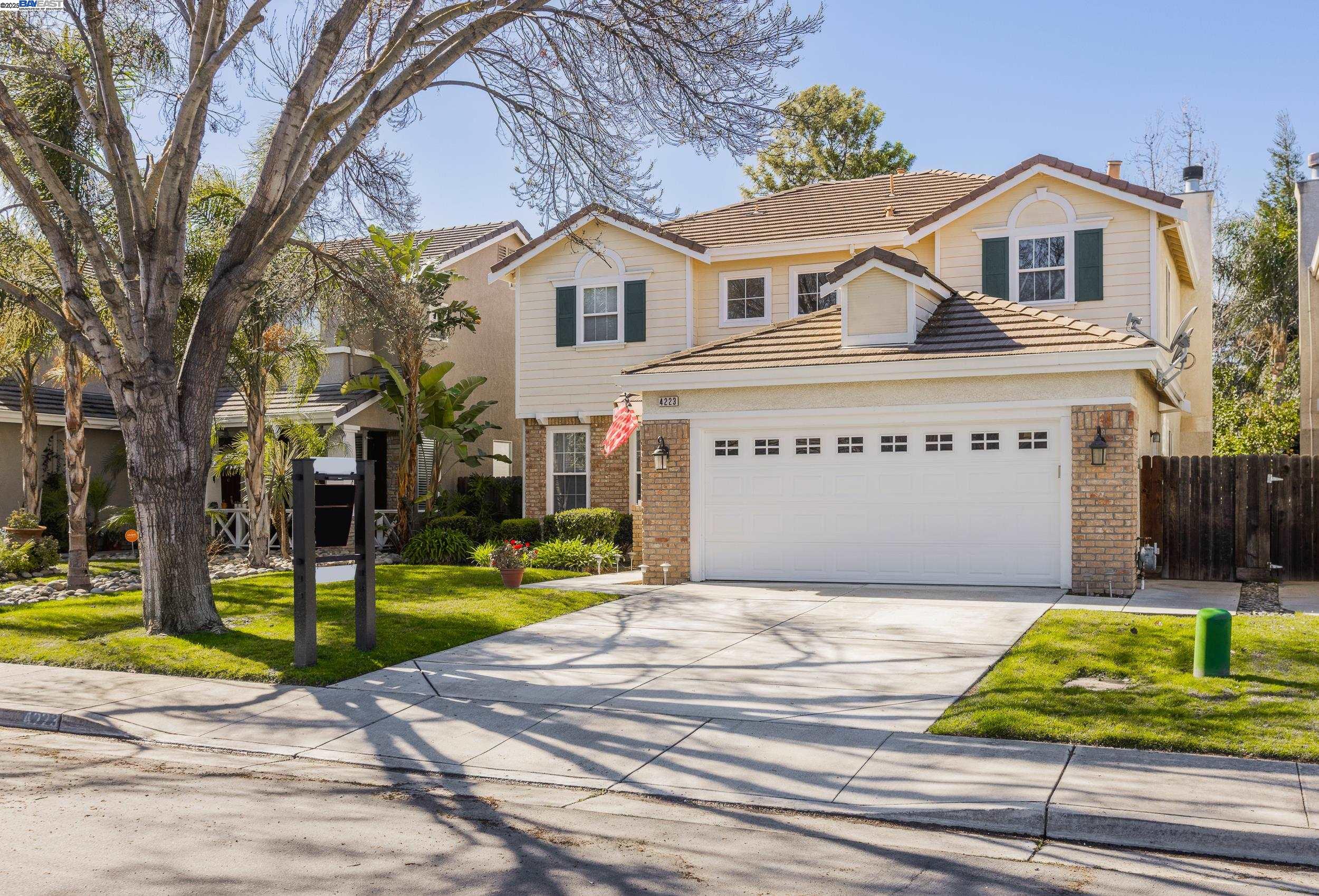 Detail Gallery Image 1 of 1 For 4223 Lindsey Ln, Tracy,  CA 95377 - 4 Beds | 3 Baths