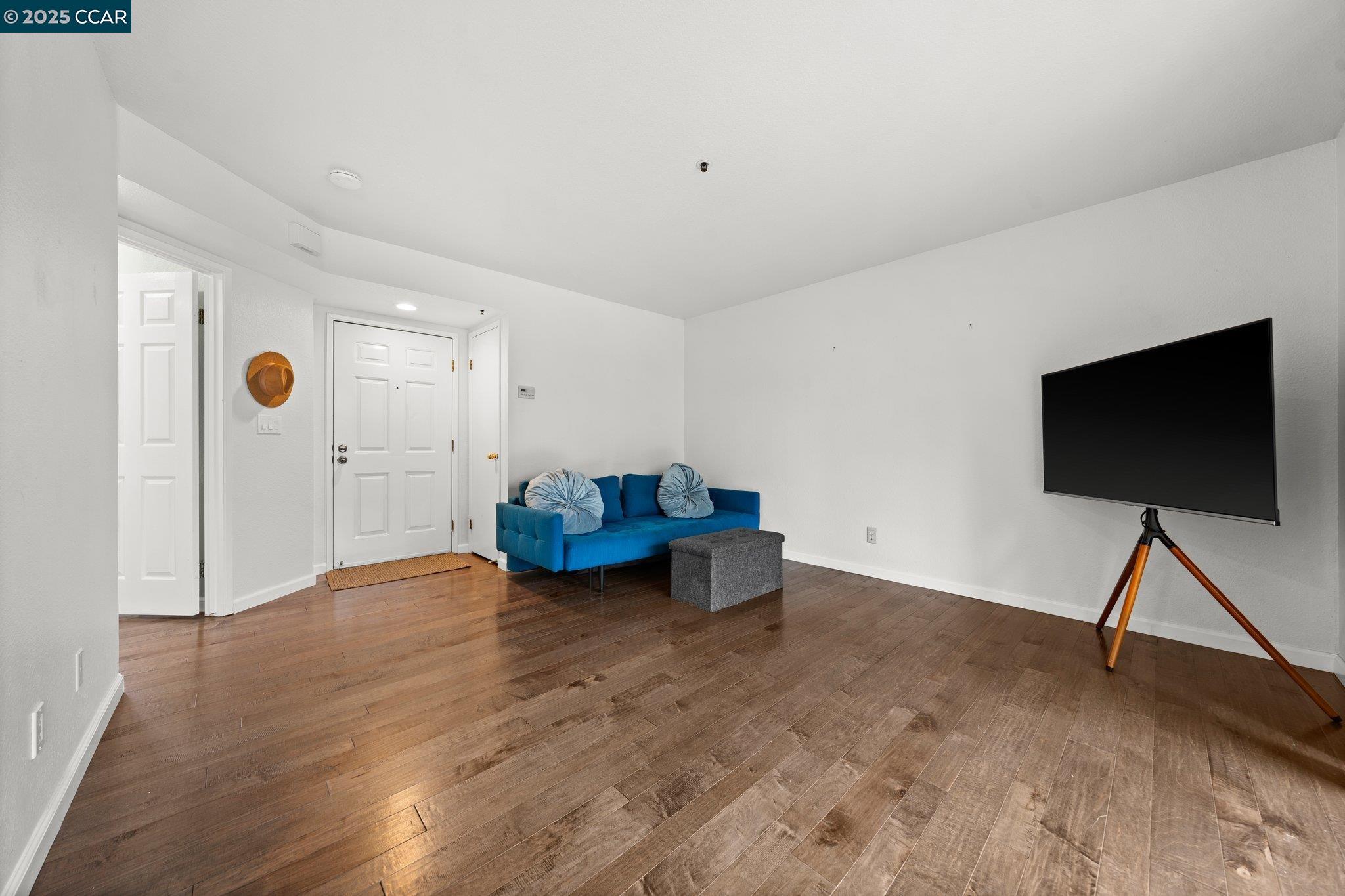 Photo #3: 41086724 Listing 