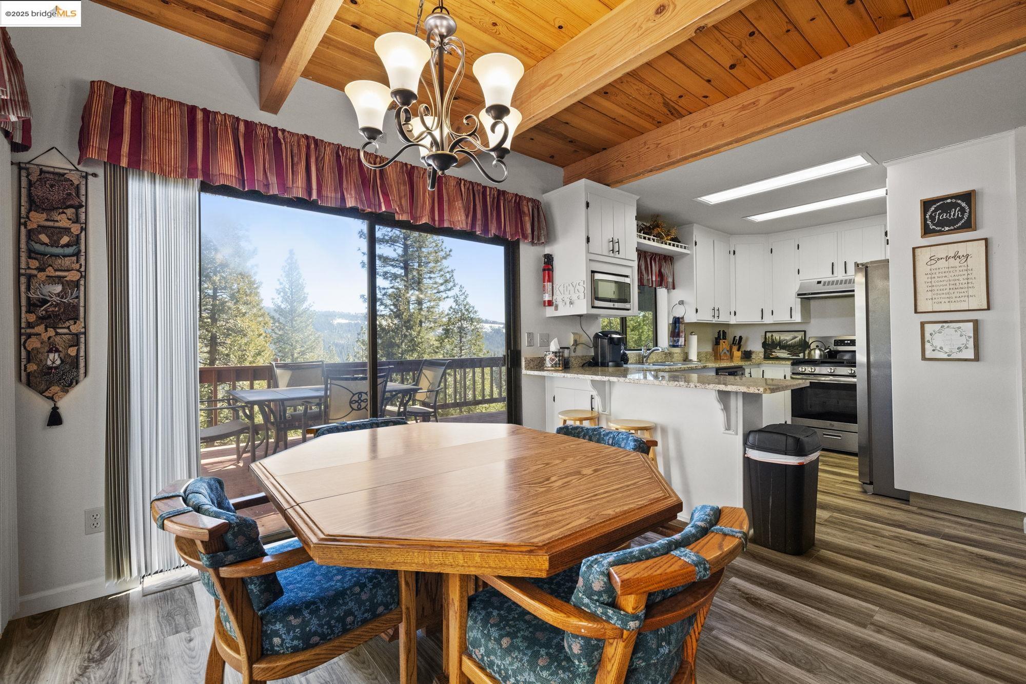 Detail Gallery Image 7 of 51 For 29803 Mono Trail, Cold Springs,  CA 95335 - 4 Beds | 3 Baths
