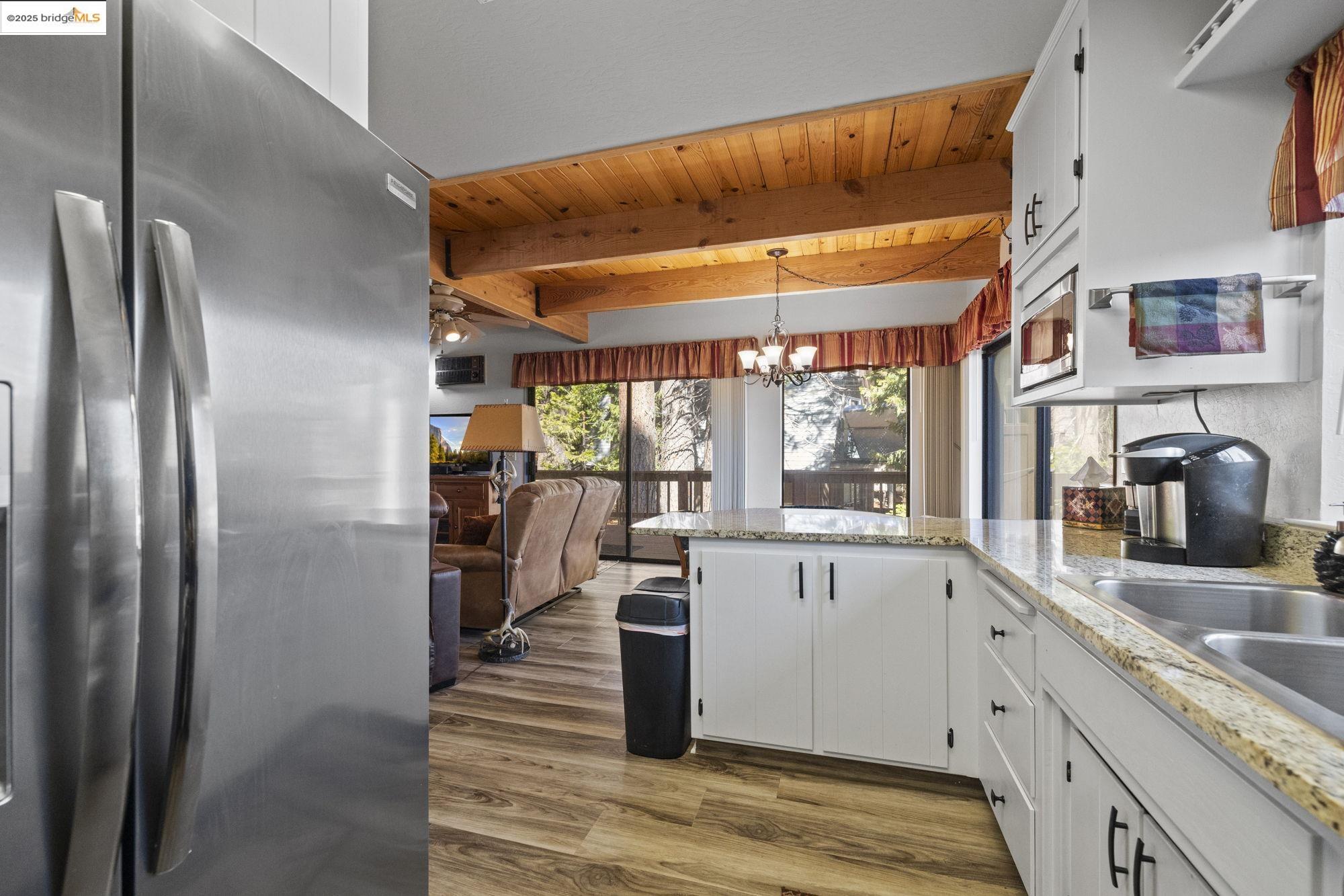 Detail Gallery Image 10 of 51 For 29803 Mono Trl, Cold Springs,  CA 95335 - 4 Beds | 3 Baths