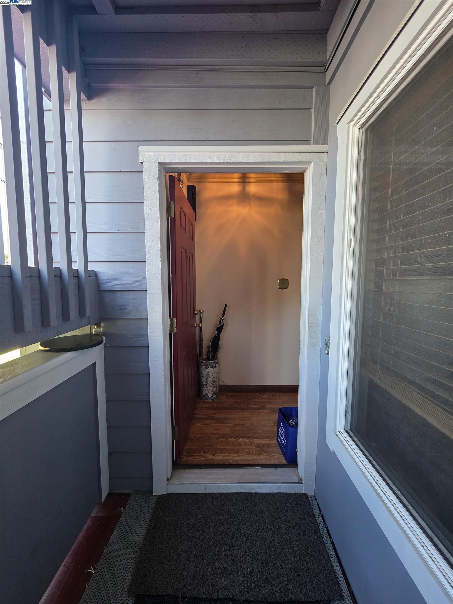 Detail Gallery Image 13 of 14 For 44 Oak Avenue, South San Francisco,  CA 94080 - 2 Beds | 1 Baths