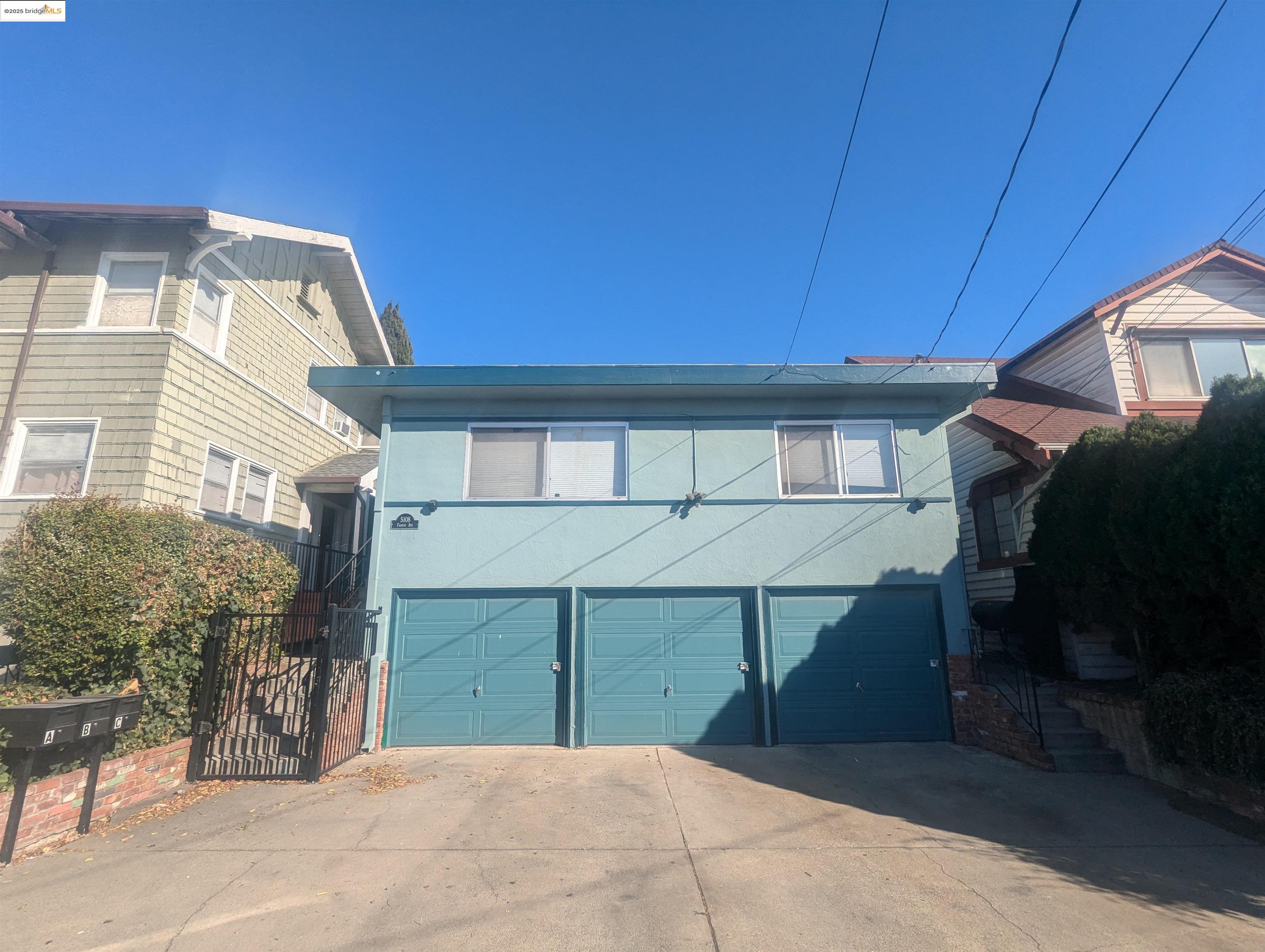Detail Gallery Image 1 of 1 For 5108 Fairfax Ave, Oakland,  CA 94601 - – Beds | – Baths