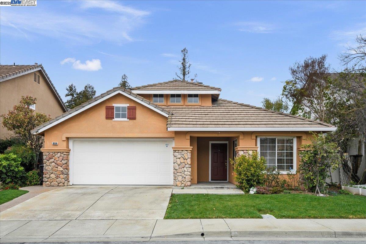 Detail Gallery Image 1 of 1 For 38806 Litchfield Cir, Fremont,  CA 94536 - 3 Beds | 2 Baths