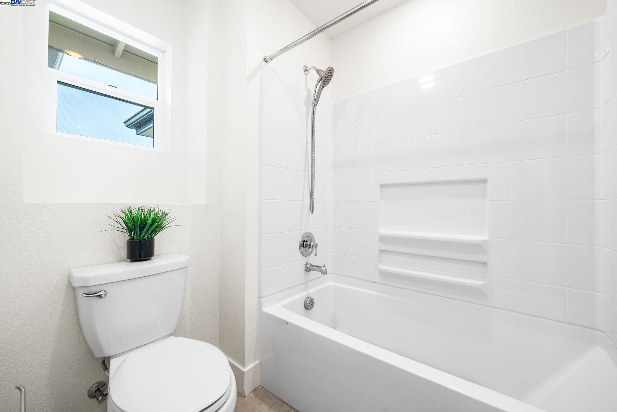 Photo #36: 41086805 Listing: Photo #36