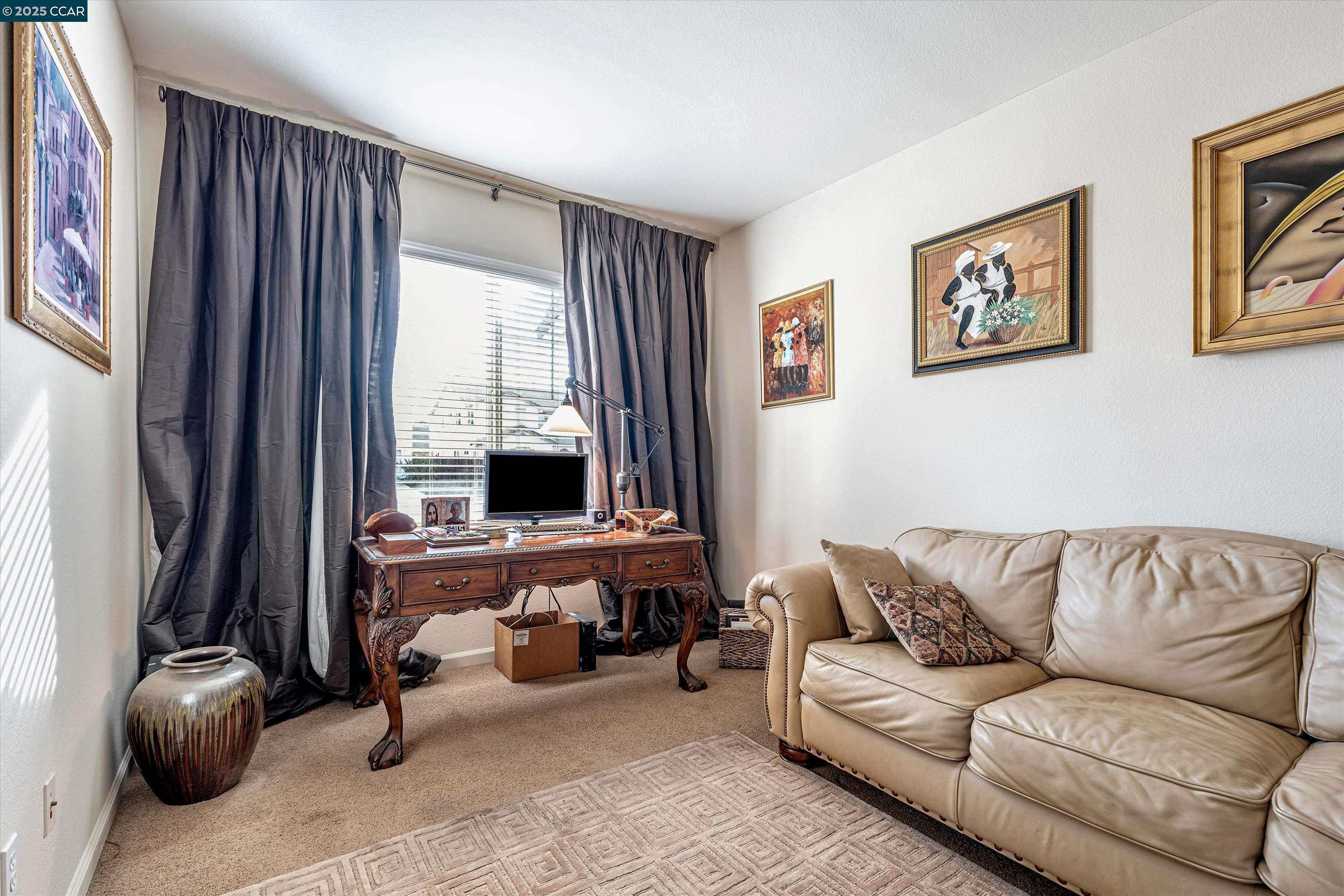 Detail Gallery Image 8 of 34 For 241 Bellflower Ct, Patterson,  CA 95363 - 5 Beds | 4 Baths