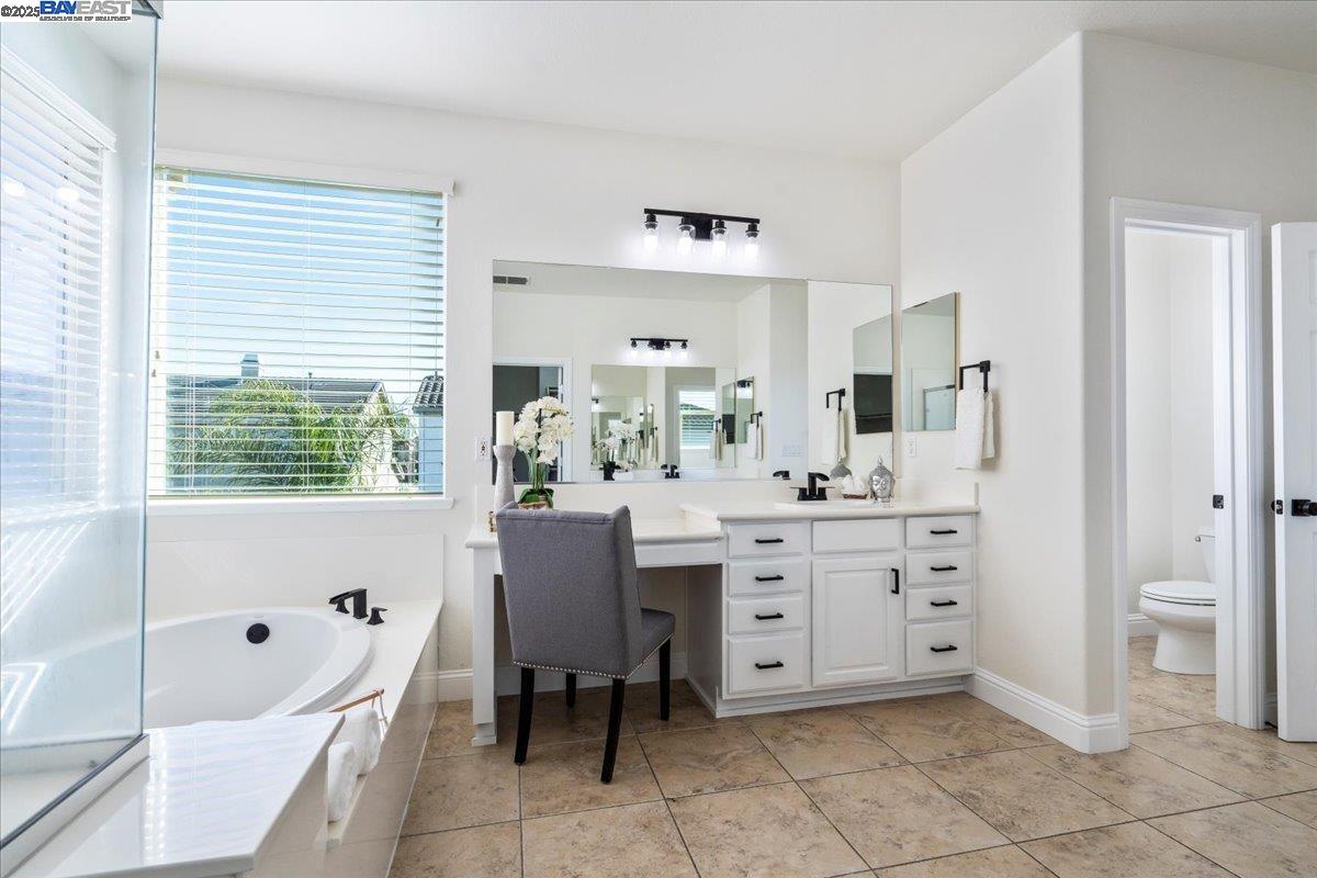 Detail Gallery Image 21 of 46 For 558 Millpond Ave, Lathrop,  CA 95330 - 4 Beds | 2/1 Baths