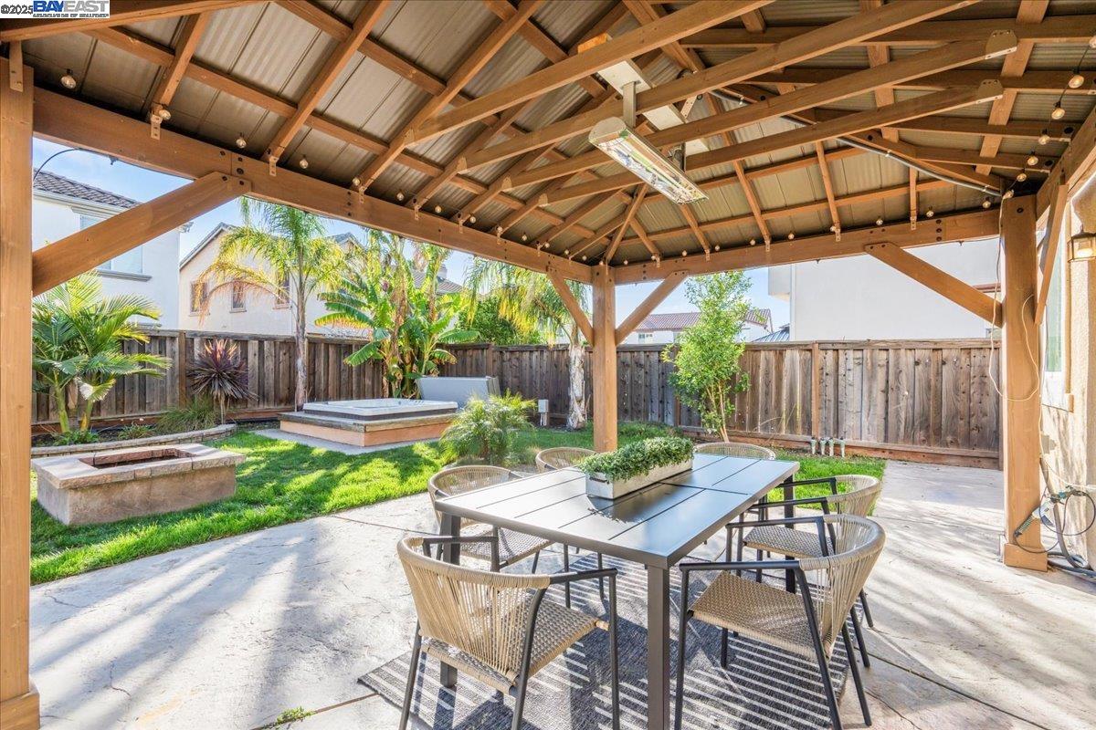 Detail Gallery Image 35 of 46 For 558 Millpond Ave, Lathrop,  CA 95330 - 4 Beds | 2/1 Baths