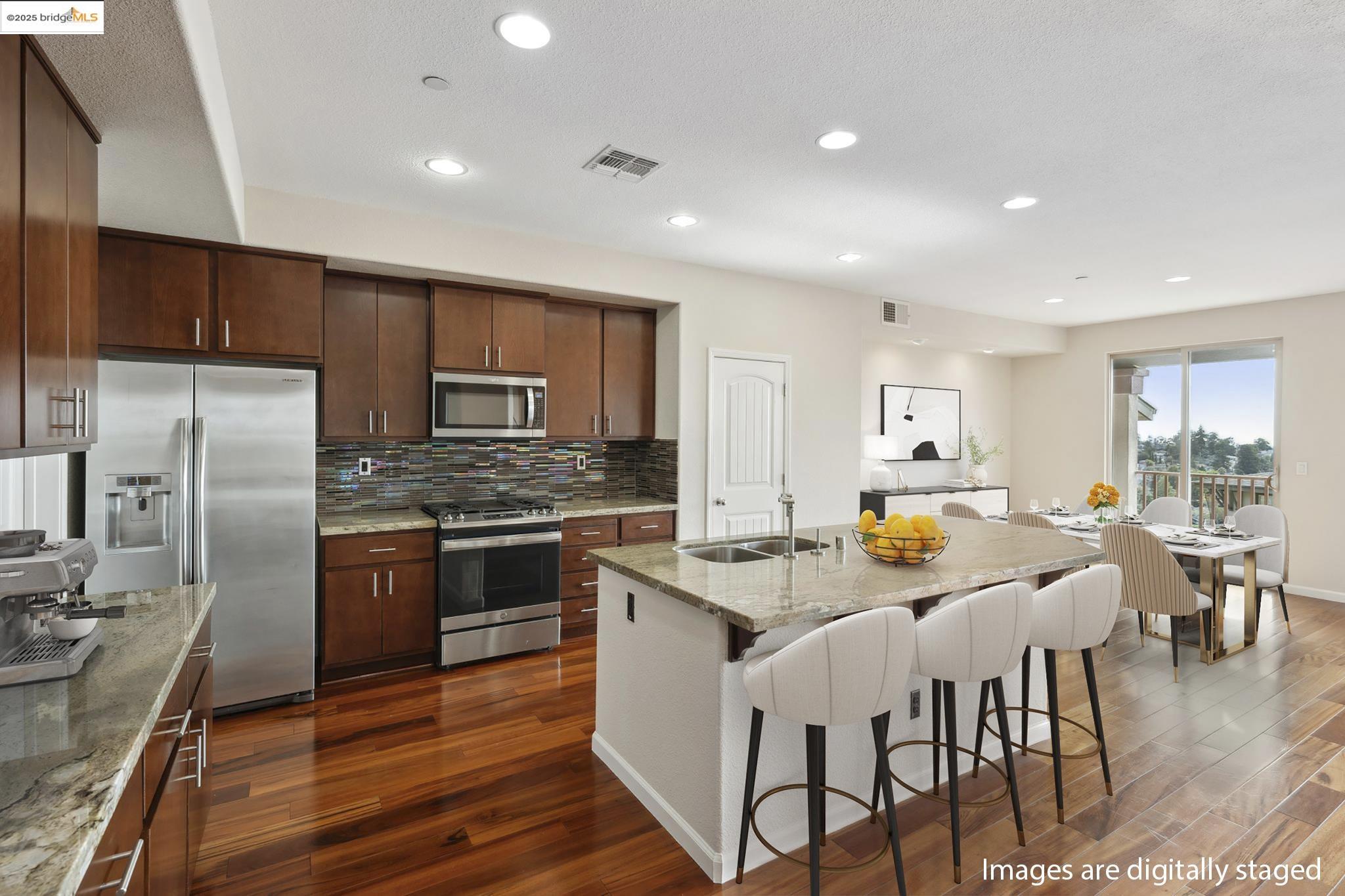 Photo #12: 41086826 Listing: Photo #12