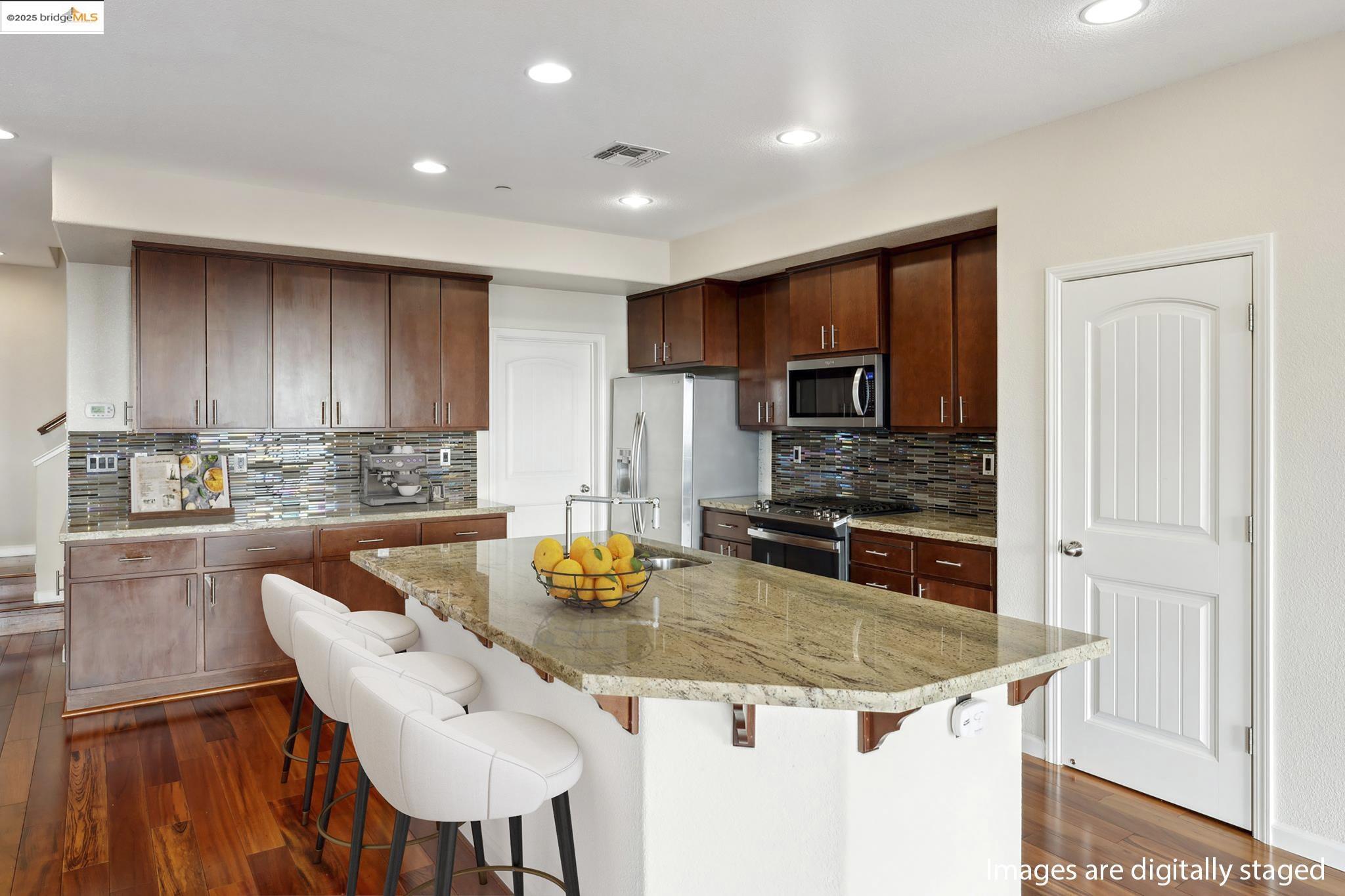 Photo #14: 41086826 Listing: Photo #14