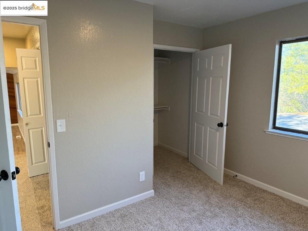 Detail Gallery Image 20 of 60 For 11987 Valenta Way, Groveland,  CA 95321 - 4 Beds | 3 Baths