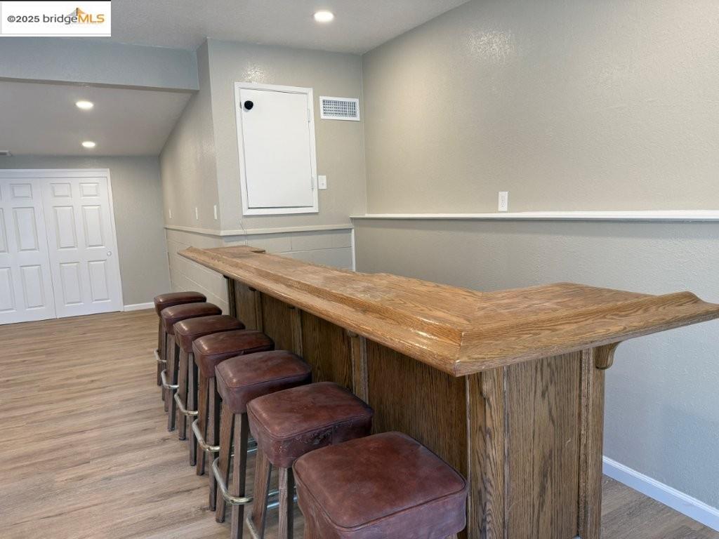 Detail Gallery Image 31 of 60 For 11987 Valenta Way, Groveland,  CA 95321 - 4 Beds | 3 Baths
