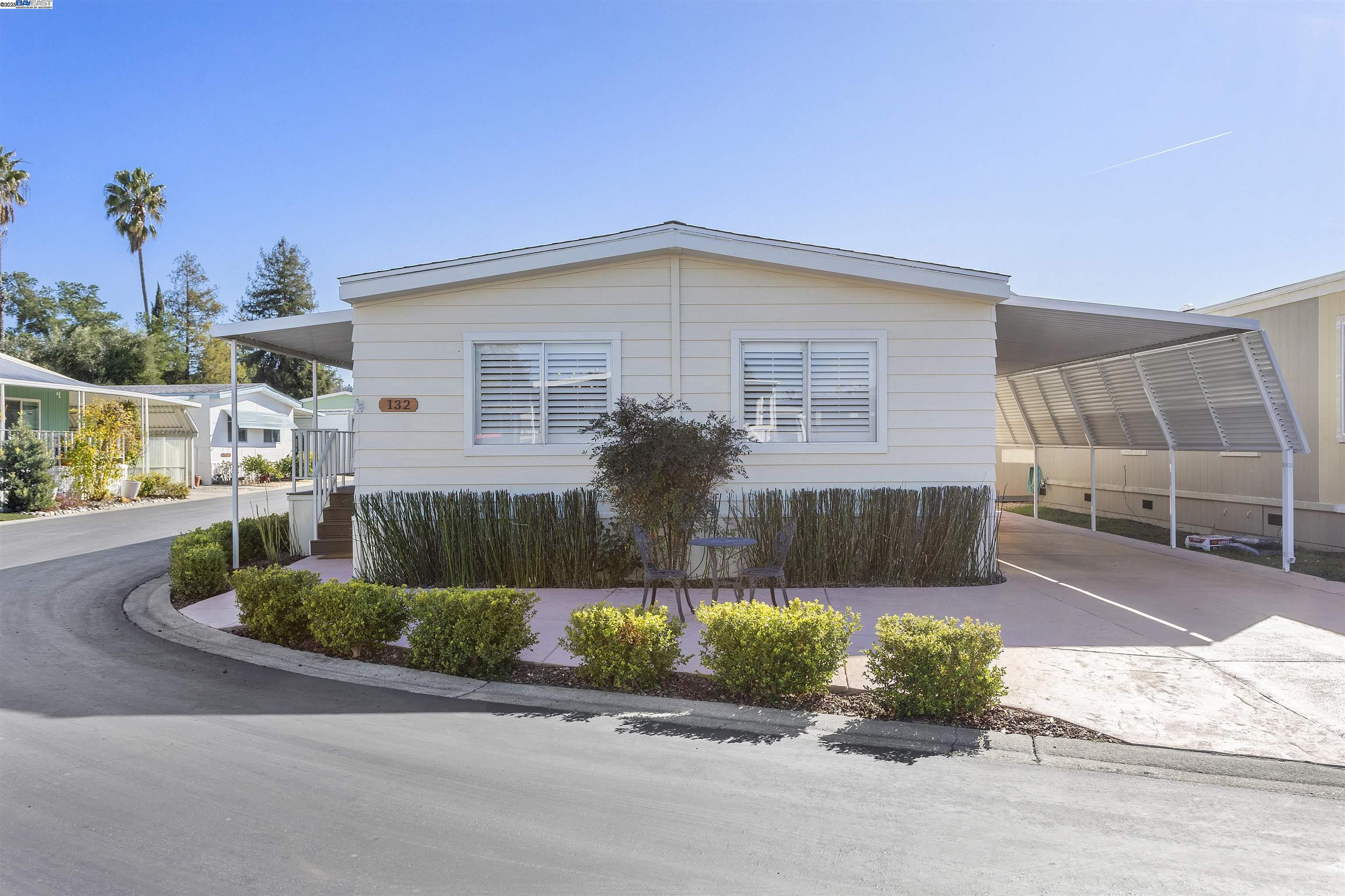 Detail Gallery Image 1 of 1 For 3263 Vineyard Ave #132,  Pleasanton,  CA 94566 - 2 Beds | 2 Baths