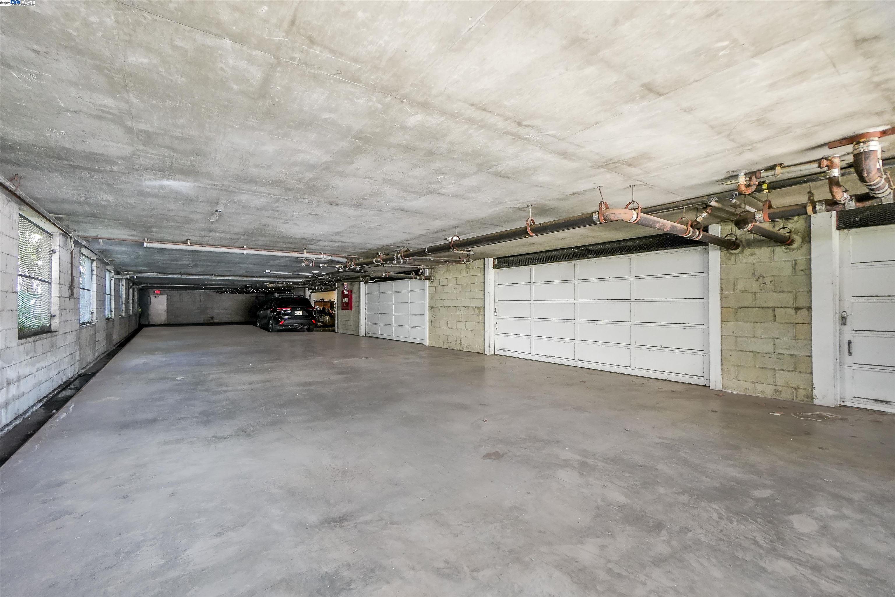 Detail Gallery Image 28 of 35 For 13844 Rose Dr, San Leandro,  CA 94578 - 4 Beds | 3 Baths