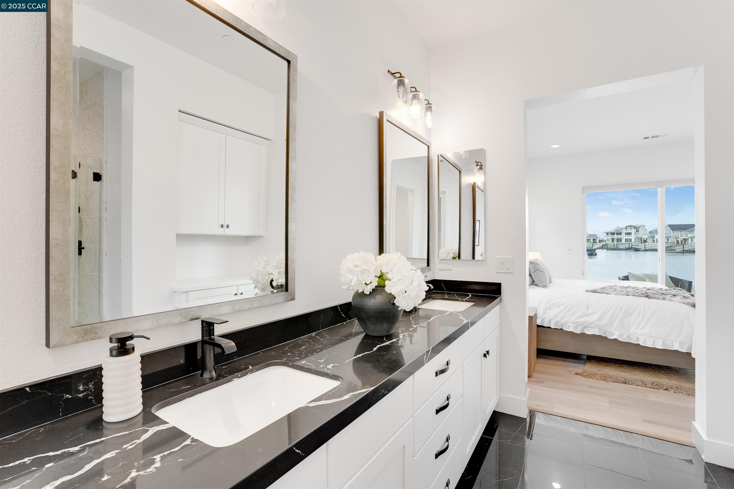 Detail Gallery Image 13 of 60 For 461 Halcyon Pl, Bethel Island,  CA 94511 - 4 Beds | 5/1 Baths