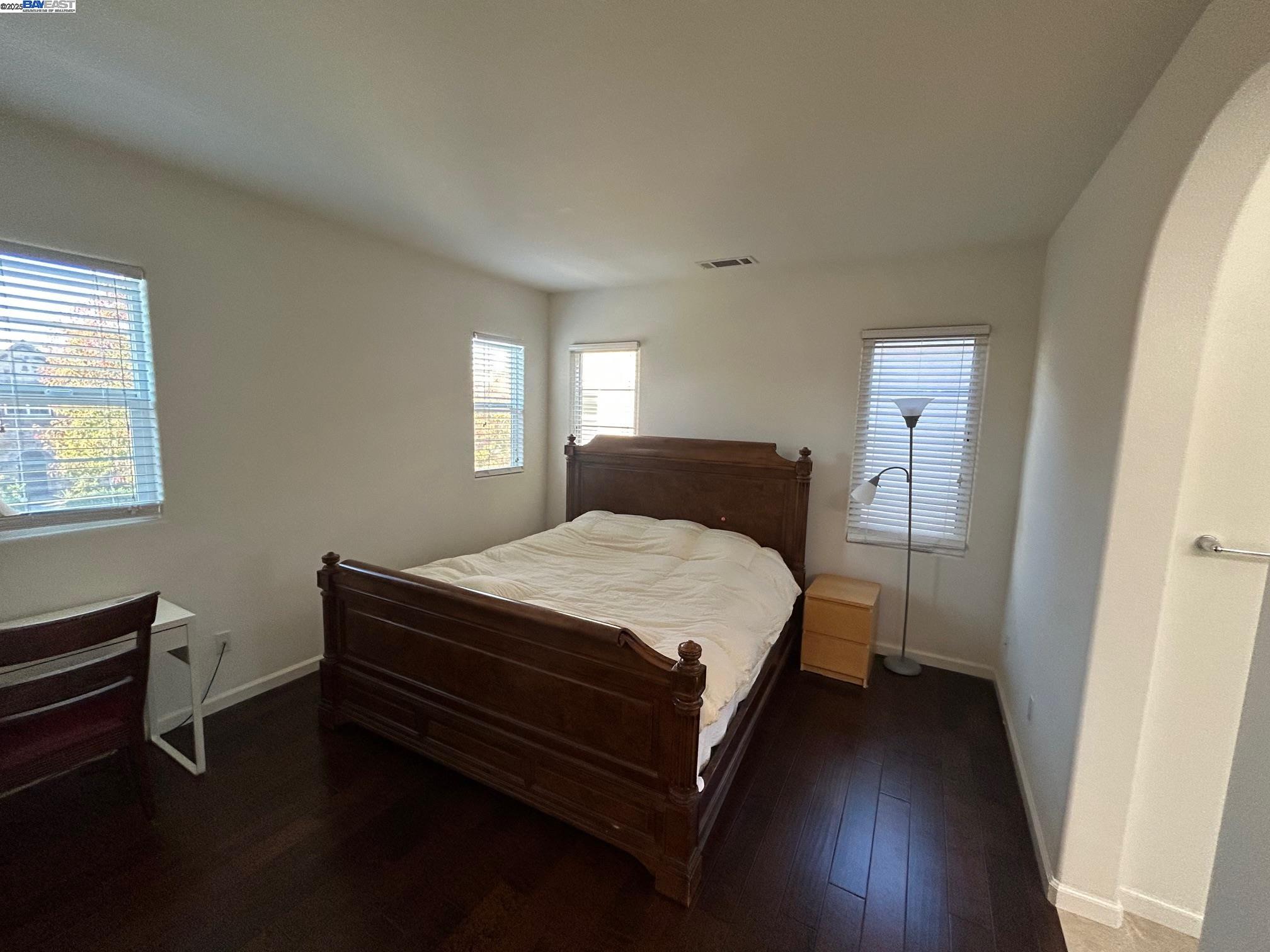 Detail Gallery Image 15 of 30 For 3002 Blackberry Ave, San Ramon,  CA 94582 - 3 Beds | 2/1 Baths