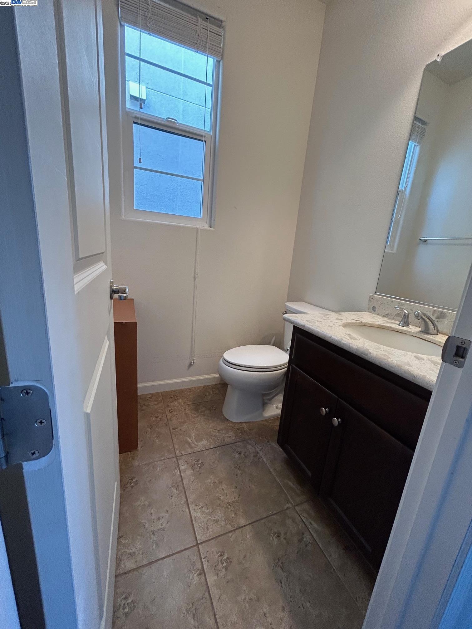 Detail Gallery Image 28 of 30 For 3002 Blackberry Ave, San Ramon,  CA 94582 - 3 Beds | 2/1 Baths
