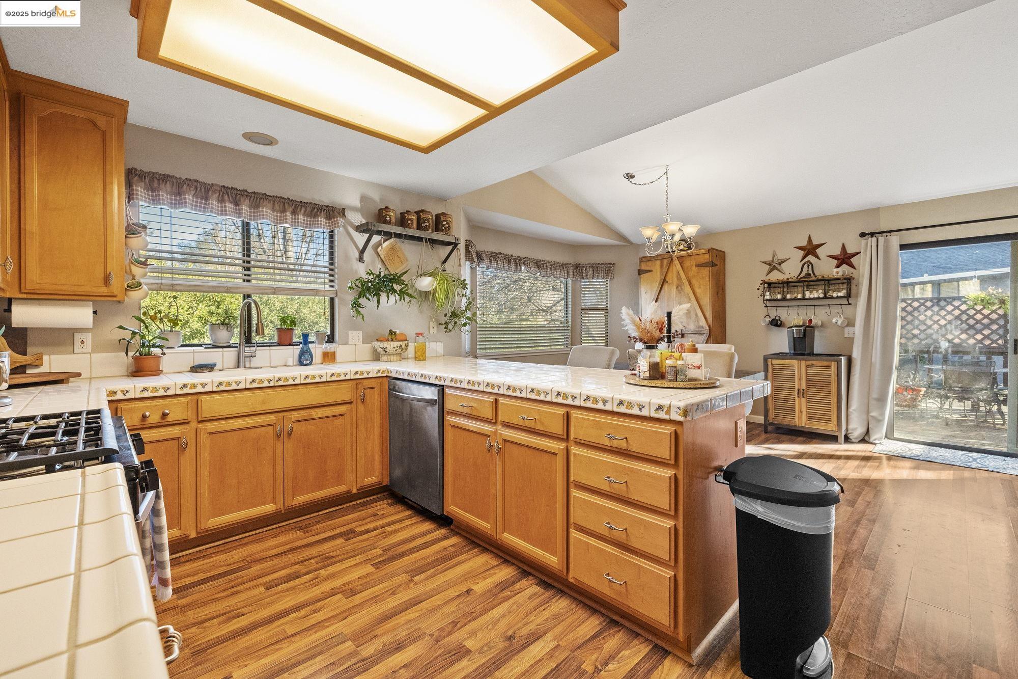 Detail Gallery Image 24 of 50 For 868 Live Oak Dr, Angels Camp,  CA 95222 - 3 Beds | 2 Baths