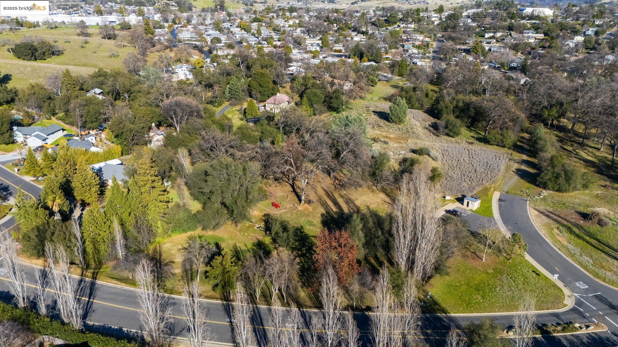 Detail Gallery Image 33 of 50 For 868 Live Oak Dr, Angels Camp,  CA 95222 - 3 Beds | 2 Baths