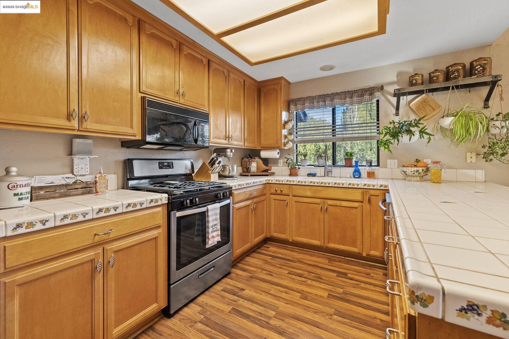 Detail Gallery Image 5 of 50 For 868 Live Oak Dr, Angels Camp,  CA 95222 - 3 Beds | 2 Baths
