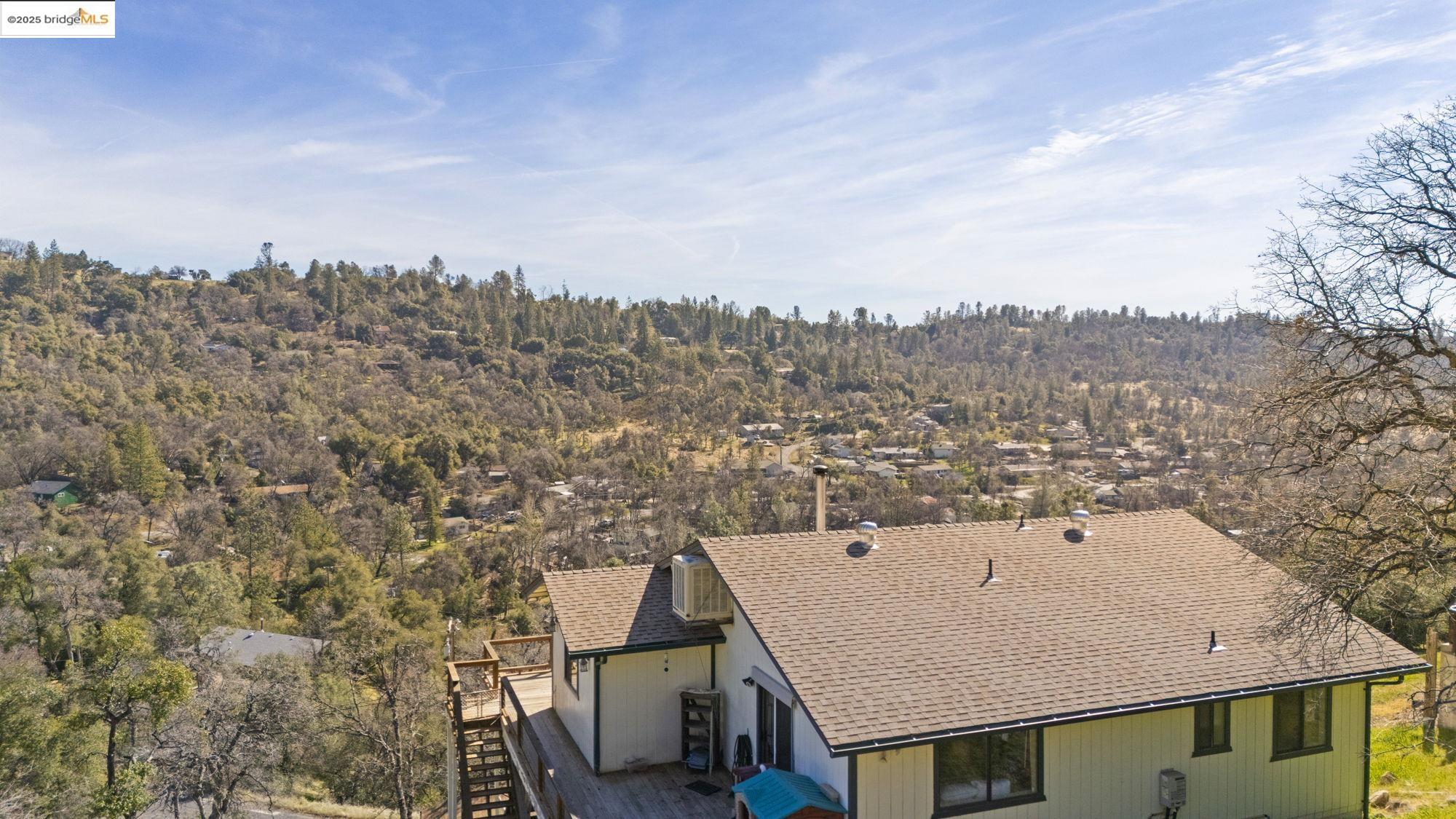 Detail Gallery Image 2 of 32 For 20853 Lawler Dr., Soulsbyville,  CA 95372 - 3 Beds | 3 Baths
