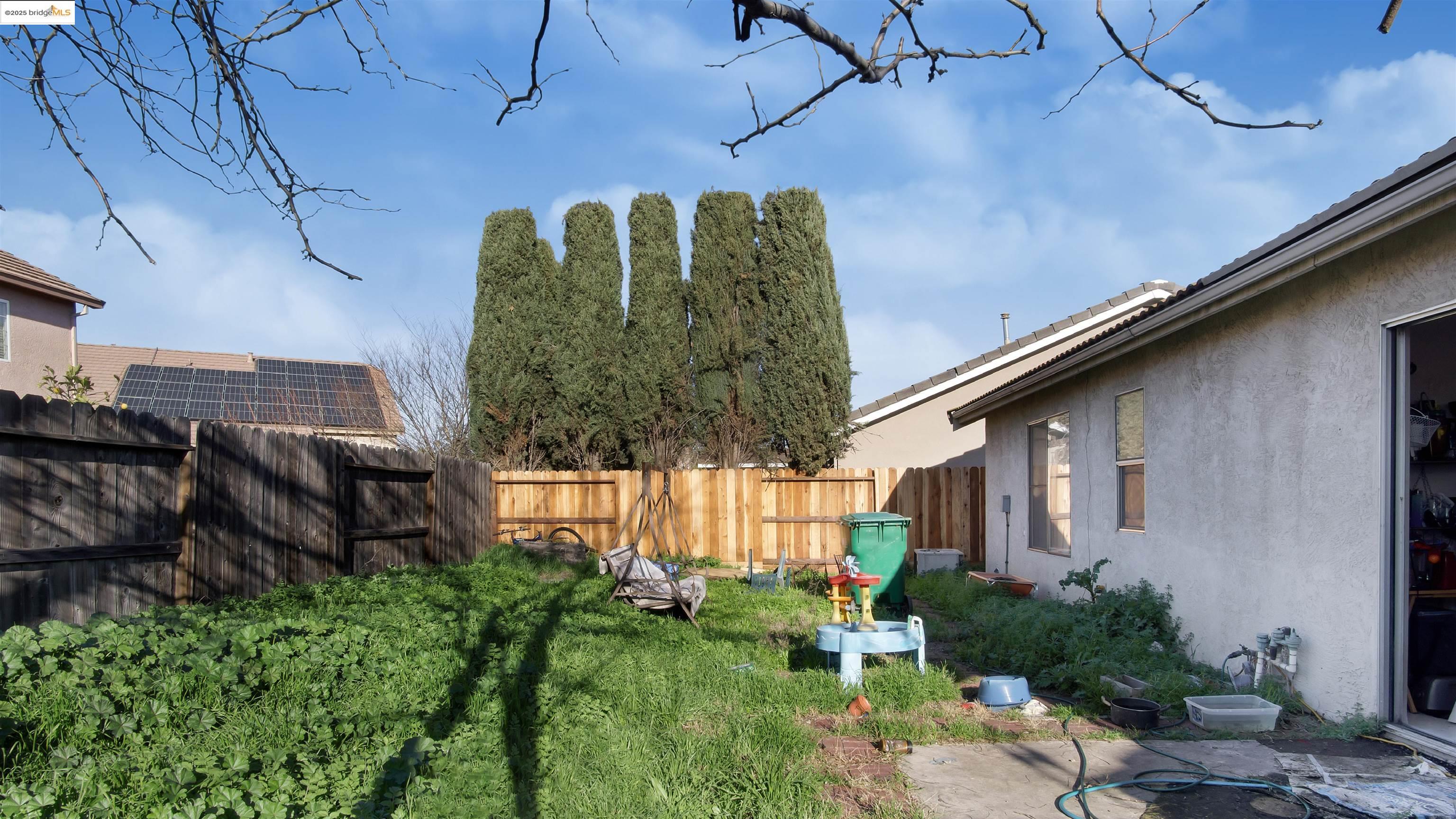 Detail Gallery Image 14 of 16 For 2821 Togninali, Stockton,  CA 95206 - 3 Beds | 2 Baths