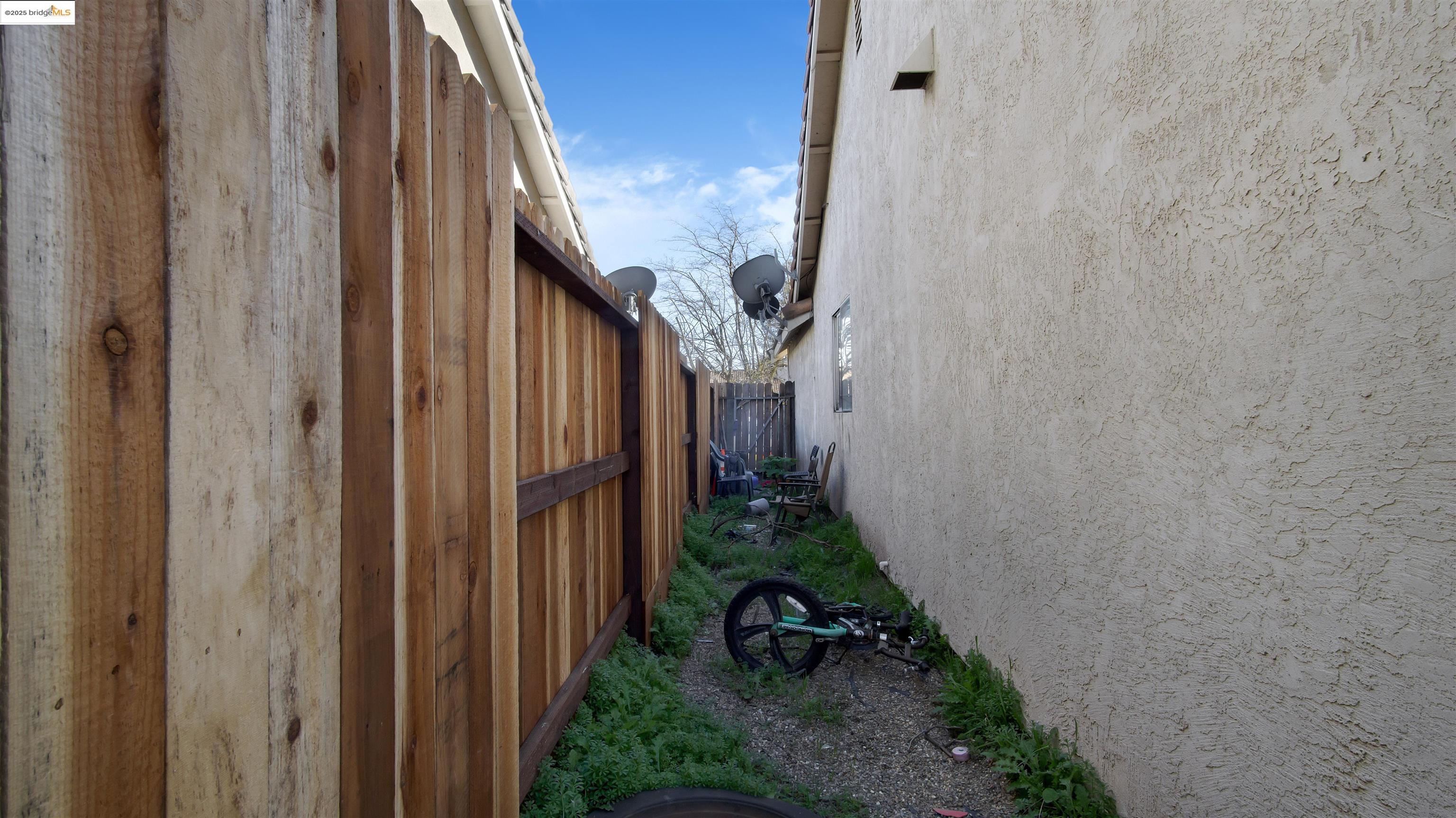 Detail Gallery Image 16 of 16 For 2821 Togninali, Stockton,  CA 95206 - 3 Beds | 2 Baths
