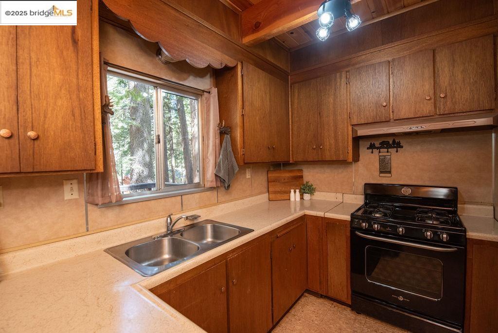 Detail Gallery Image 22 of 39 For 24929 E Jordan, Long Barn,  CA 95335-9773 - 2 Beds | 1 Baths