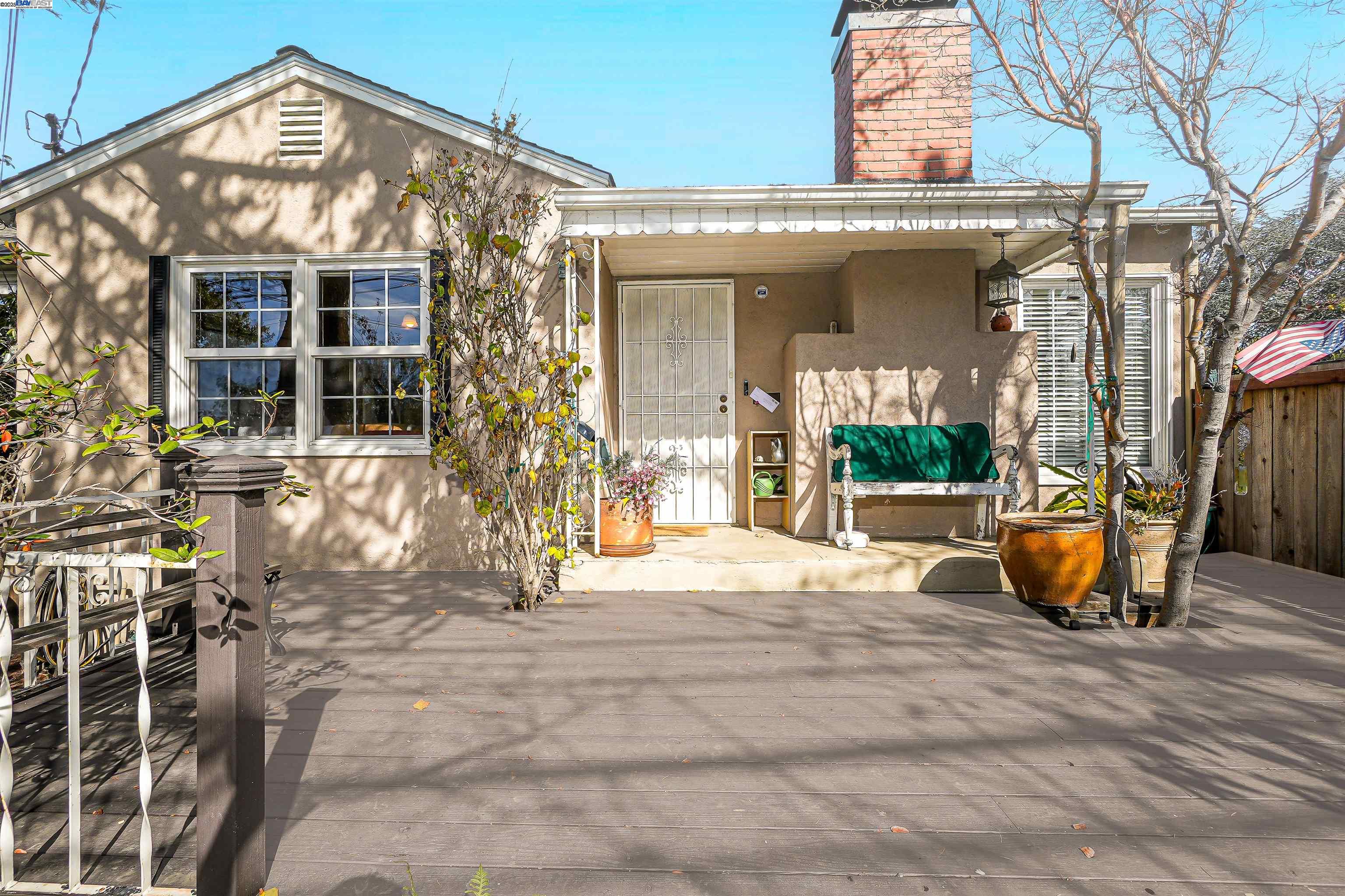 Detail Gallery Image 1 of 1 For 1856 E St, Hayward,  CA 94541 - 3 Beds | 2 Baths