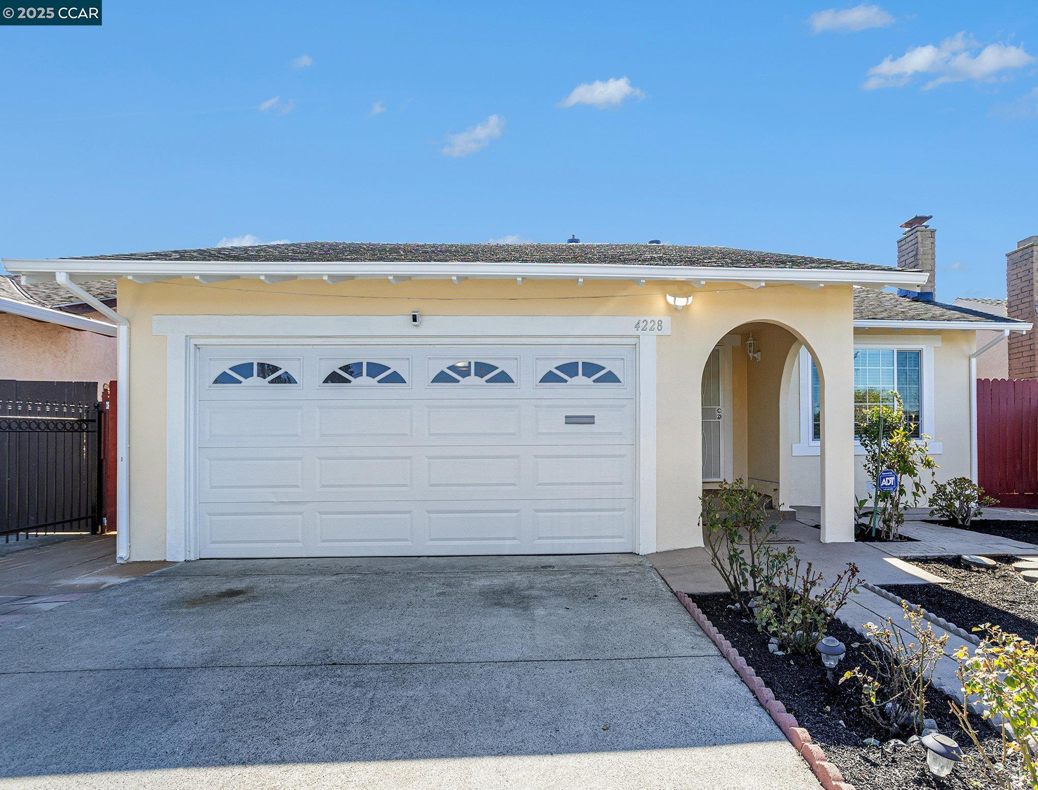 Detail Gallery Image 1 of 1 For 4228 Berk Ave, Richmond,  CA 94804 - 4 Beds | 2 Baths