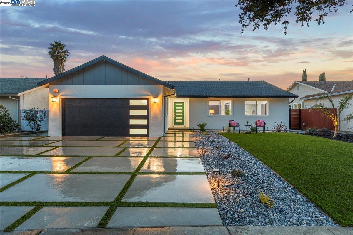 Detail Gallery Image 1 of 1 For 38897 Bluegrass Ct, Newark,  CA 94560 - 4 Beds | 2 Baths