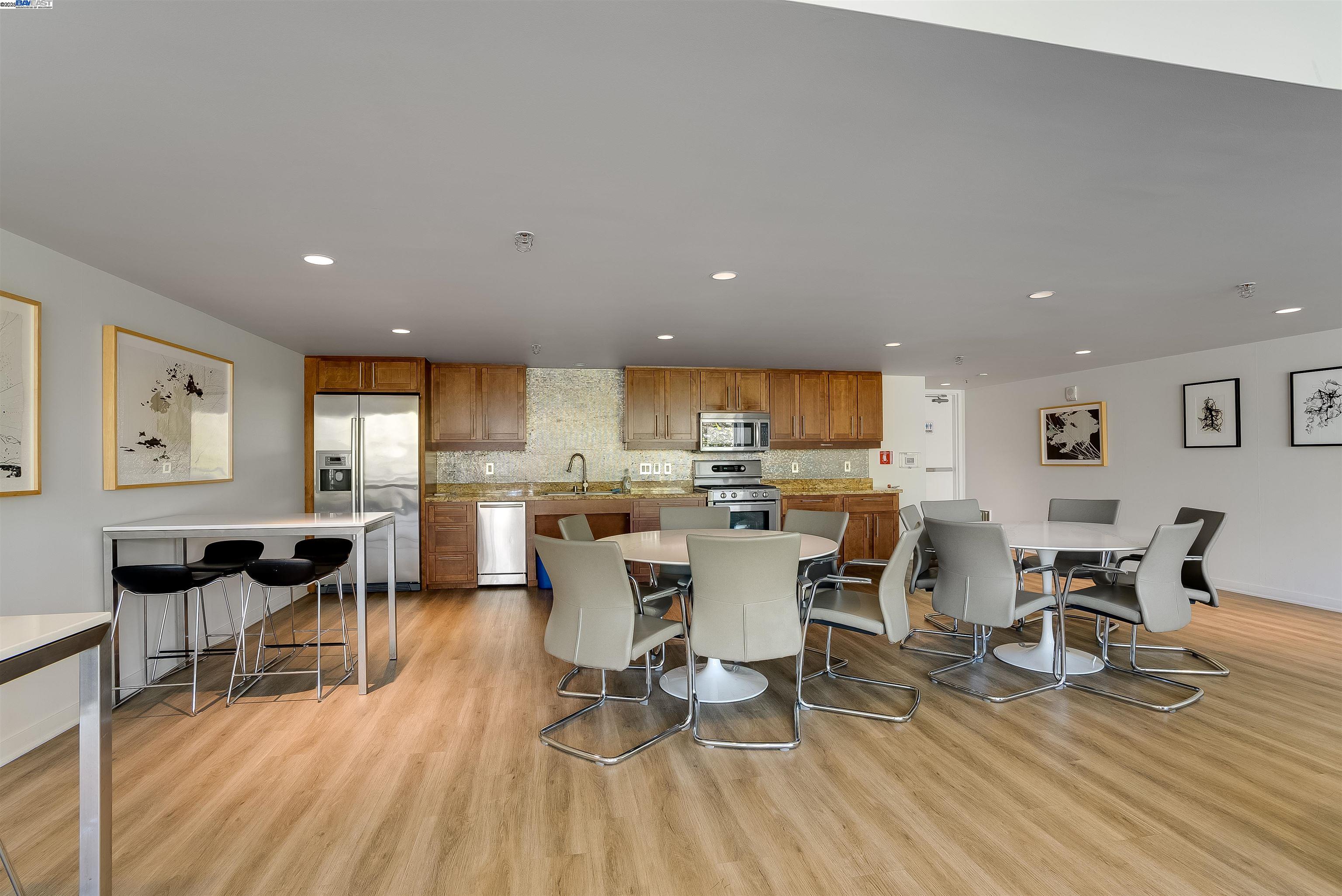 Photo #15: 41087062 Listing: Photo #15