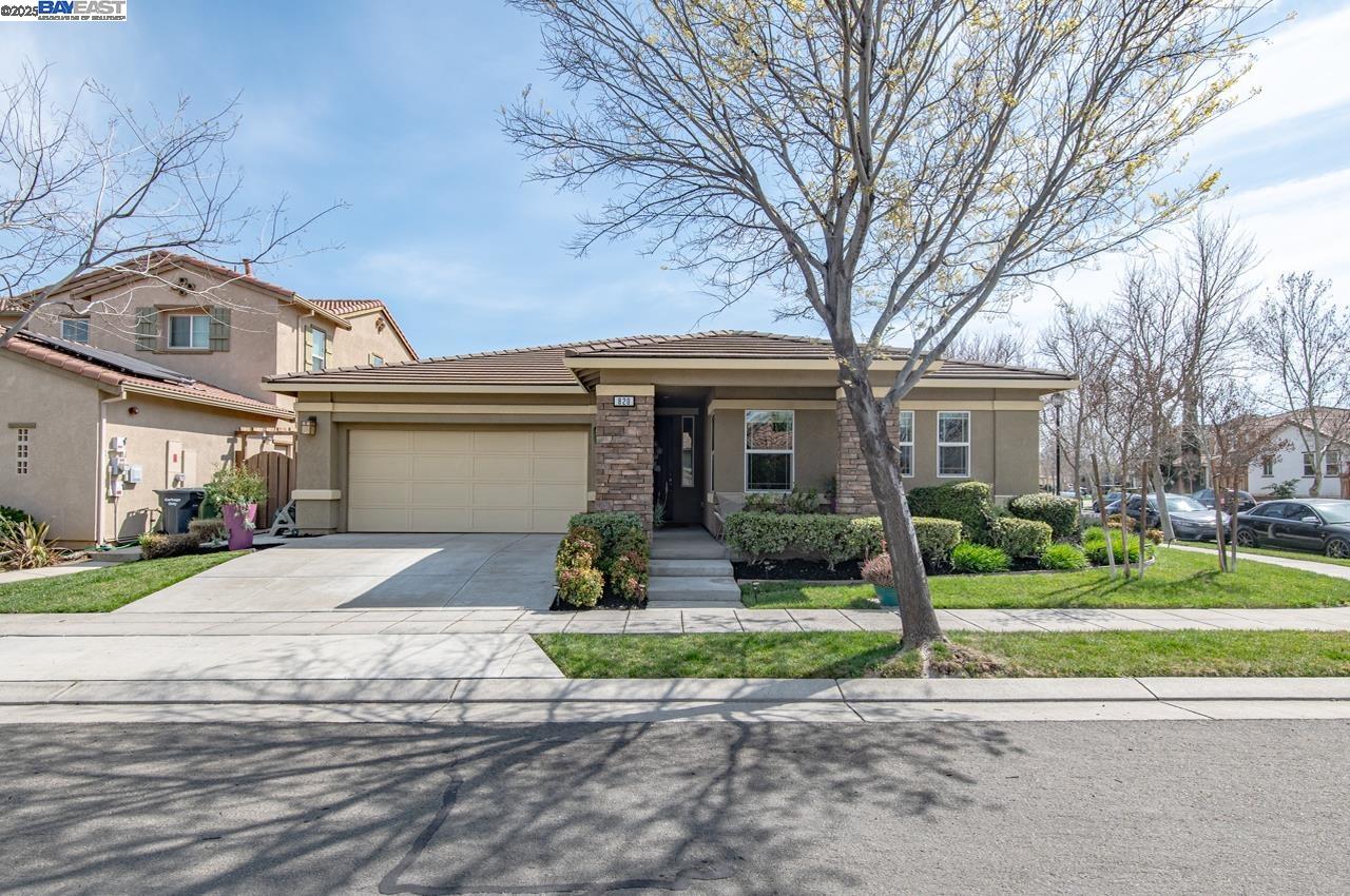Detail Gallery Image 1 of 1 For 820 N Mondello Dr, Mountain House,  CA 95391 - 4 Beds | 2/1 Baths
