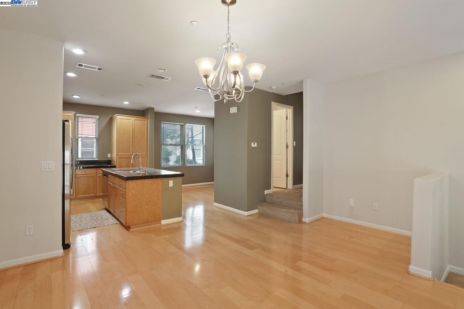 Detail Gallery Image 16 of 58 For 2057 Lewis St, Hercules,  CA 94547 - 3 Beds | 2/1 Baths
