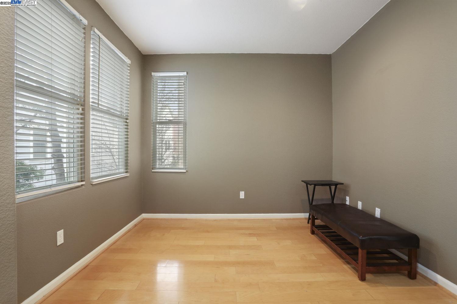 Detail Gallery Image 26 of 58 For 2057 Lewis St, Hercules,  CA 94547 - 3 Beds | 2/1 Baths