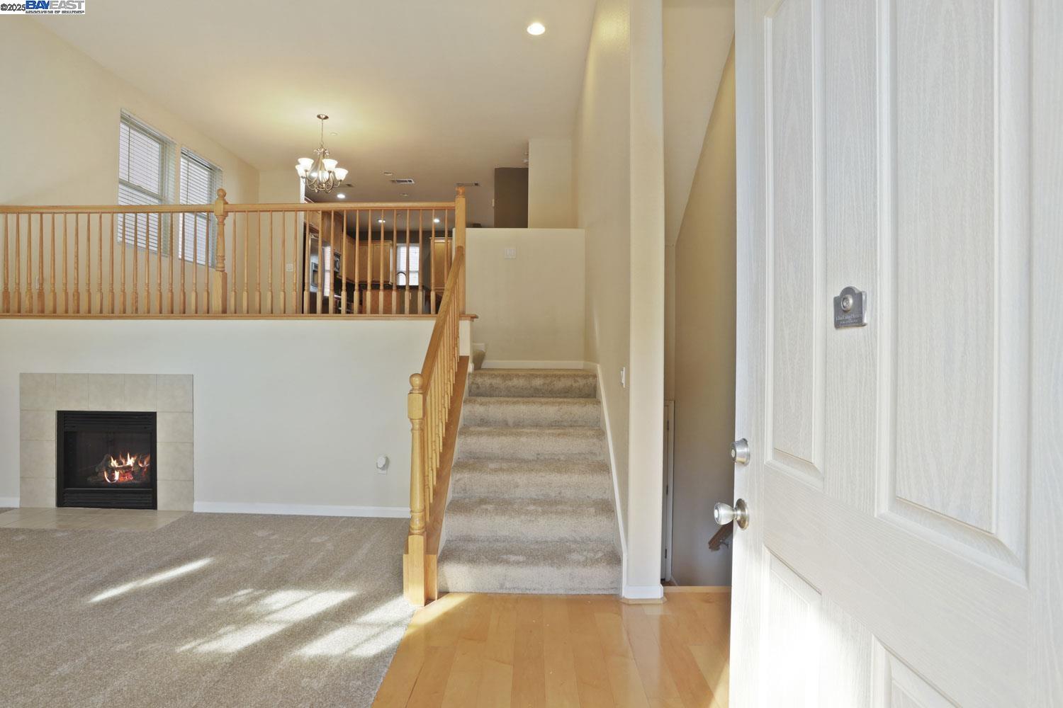 Detail Gallery Image 9 of 58 For 2057 Lewis St, Hercules,  CA 94547 - 3 Beds | 2/1 Baths