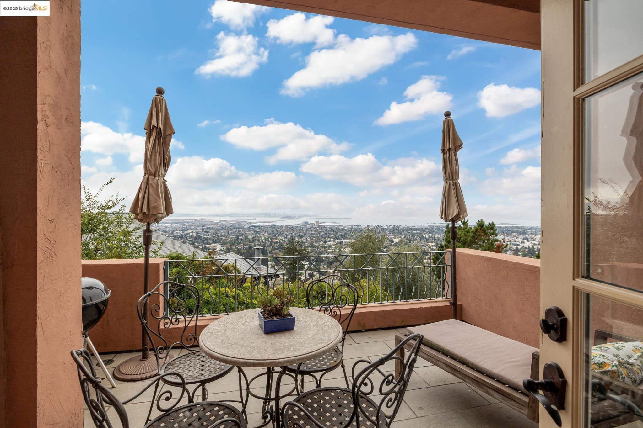 335 Gravatt Dr