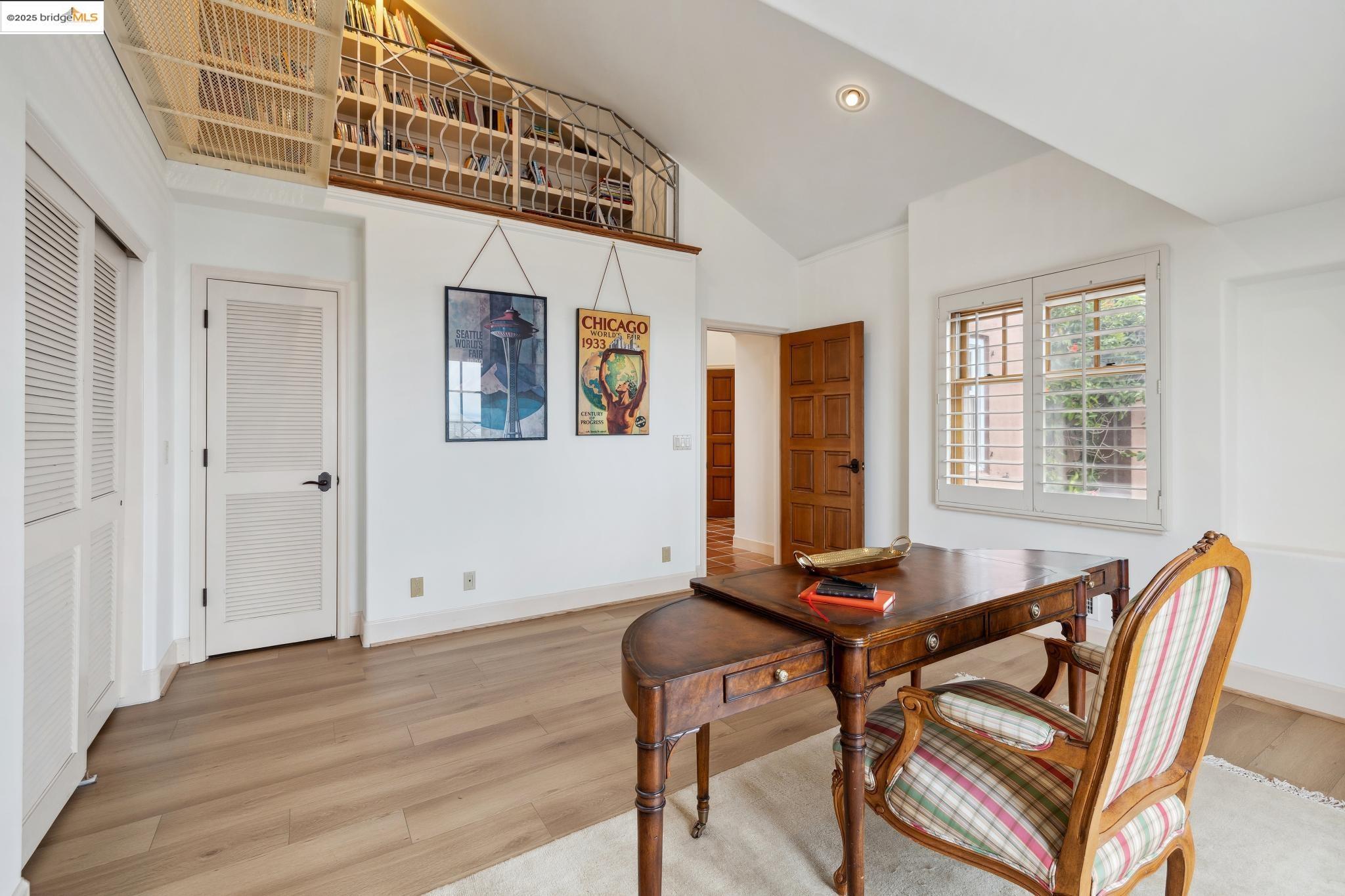 335 Gravatt Dr