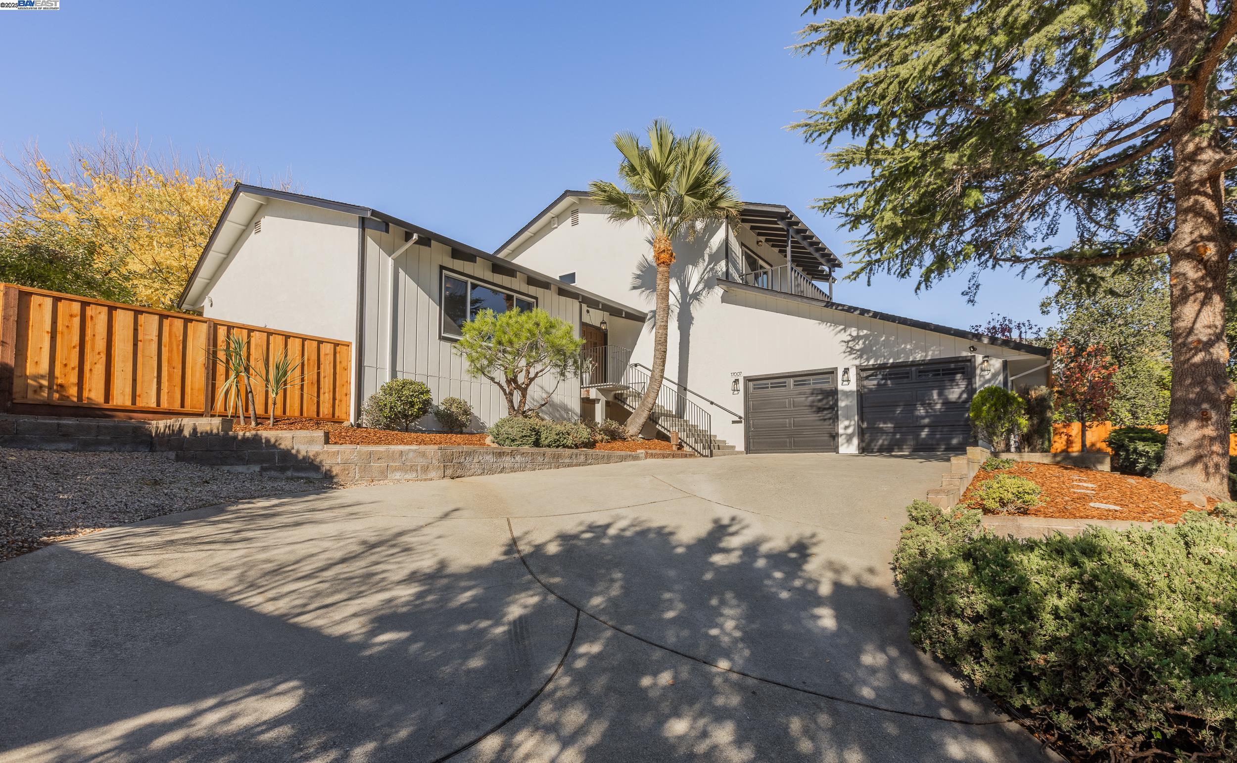 Detail Gallery Image 1 of 1 For 17007 High Pine Way, Castro Valley,  CA 94546 - 4 Beds | 3 Baths